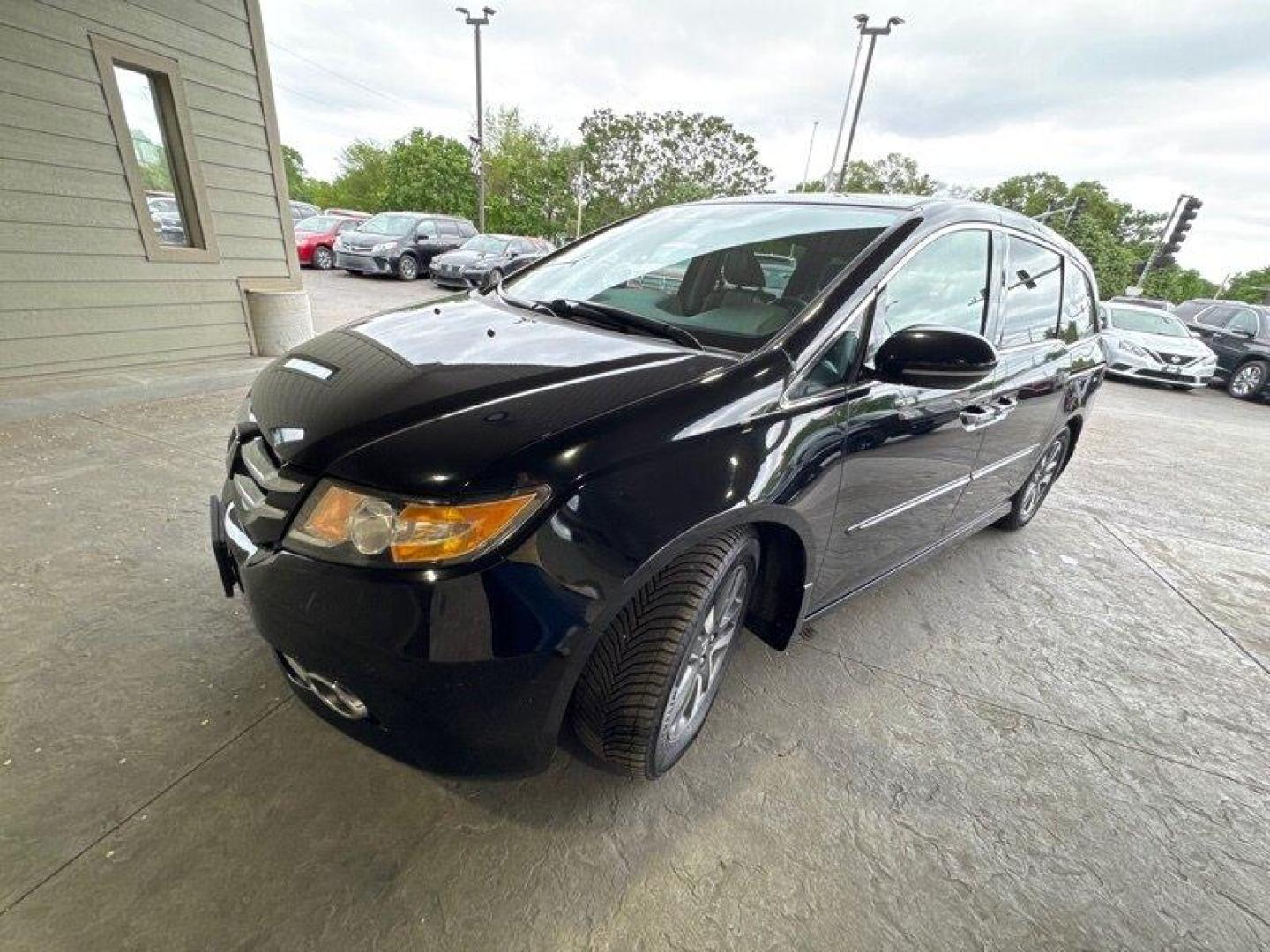 2016 Crystal Black Pearl Honda Odyssey Touring (5FNRL5H95GB) with an 3.5L V6 248hp 250ft. lbs. engine, Automatic transmission, located at 25355 Eames Street, Channahon, IL, 60410, (815) 467-1807, 41.429108, -88.228432 - Introducing the powerhouse on wheels - the 2016 Honda Odyssey Touring! This beast is equipped with a roaring 3.5L V6 engine that cranks out a jaw-dropping 248hp and 250ft. lbs. of torque. Dominating the roads with its sleek design and powerful performance, this van is not to be underestimated. Step - Photo#7