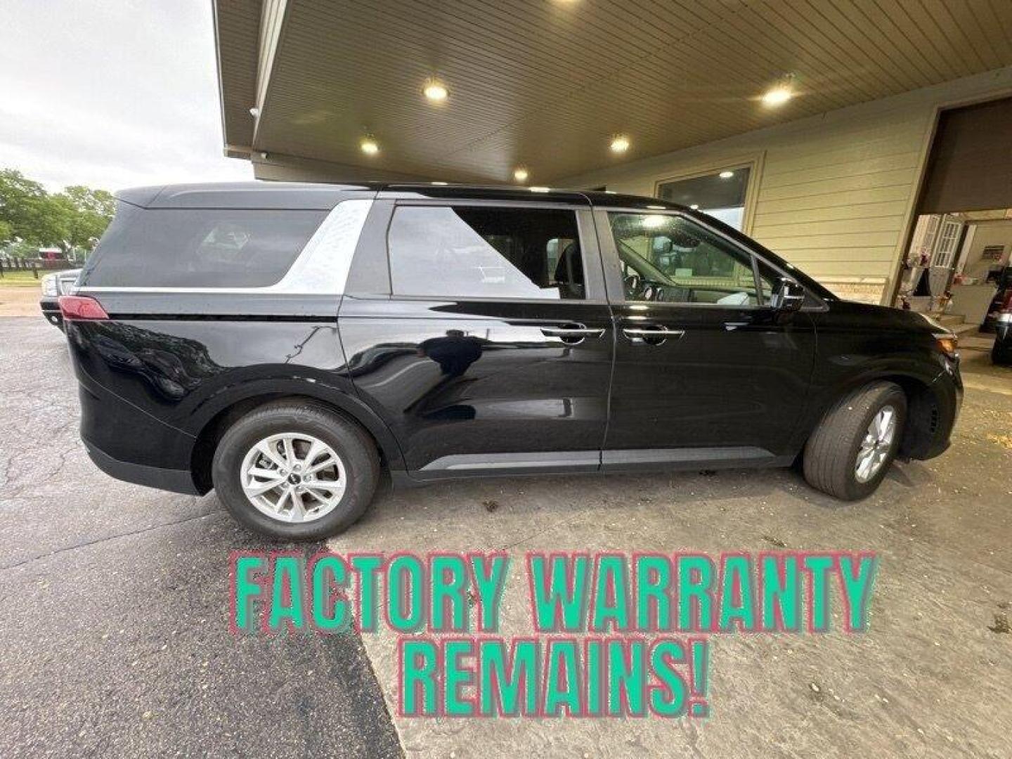2024 Black Kia Carnival LX (KNDNB4H39R6) with an 3.5L V6 290hp 262ft. lbs. engine, Automatic transmission, located at 25355 Eames Street, Channahon, IL, 60410, (815) 467-1807, 41.429108, -88.228432 - Photo#1