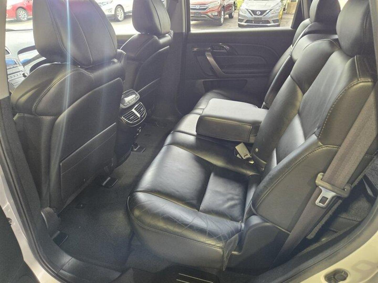 2008 Billet Silver Metallic Acura MDX Technology SH-AWD (2HNYD28658H) with an 3.7L V6 300hp 275ft. lbs. engine, Automatic transmission, located at 25355 Eames Street, Channahon, IL, 60410, (815) 467-1807, 41.429108, -88.228432 - Photo#15