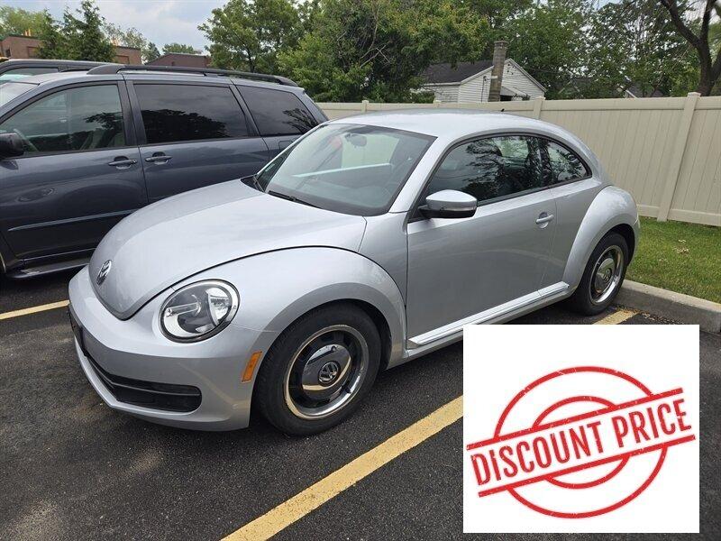 photo of 2012 Volkswagen Beetle-Classic 2.5L PZEV 