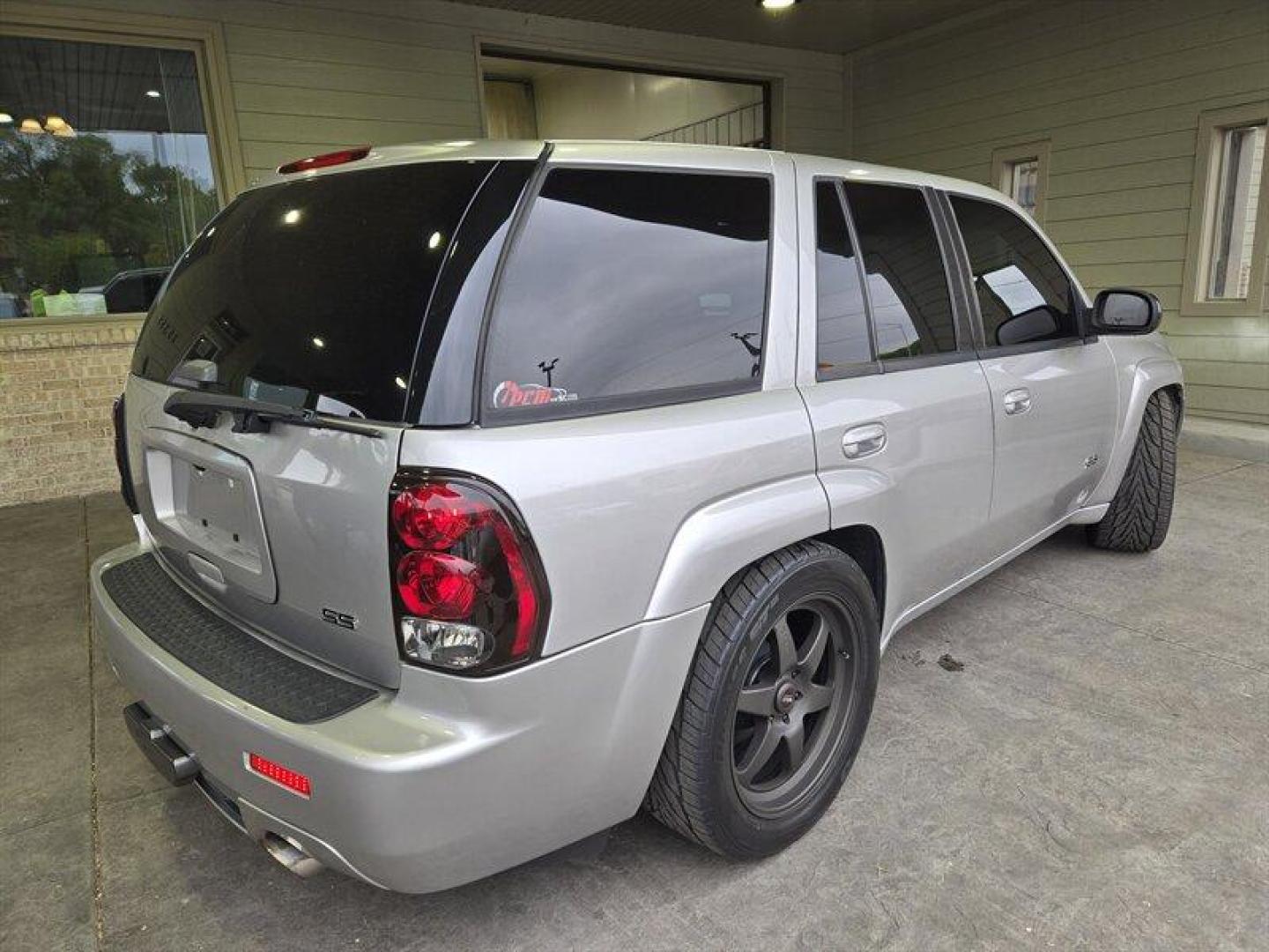 2006 Silver Chevrolet Trailblazer LT (1GNES13H462) with an 6.0L V8 OHV 16V FI Engine engine, Automatic transmission, located at 25355 Eames Street, Channahon, IL, 60410, (815) 467-1807, 41.429108, -88.228432 - ** SOUTHERN TRUCK NO RUST, HEADERS, EXHAUST, SUSPENSION MODS, CLEAN TRUCK.** This 2006 Chevrolet Trailblazer SS in Silver with a Black interior is a standout SUV with a mileage of below 137,000 miles, averaging less than 7,000 miles per year. This vehicle is in excellent overall condition. The facto - Photo#3