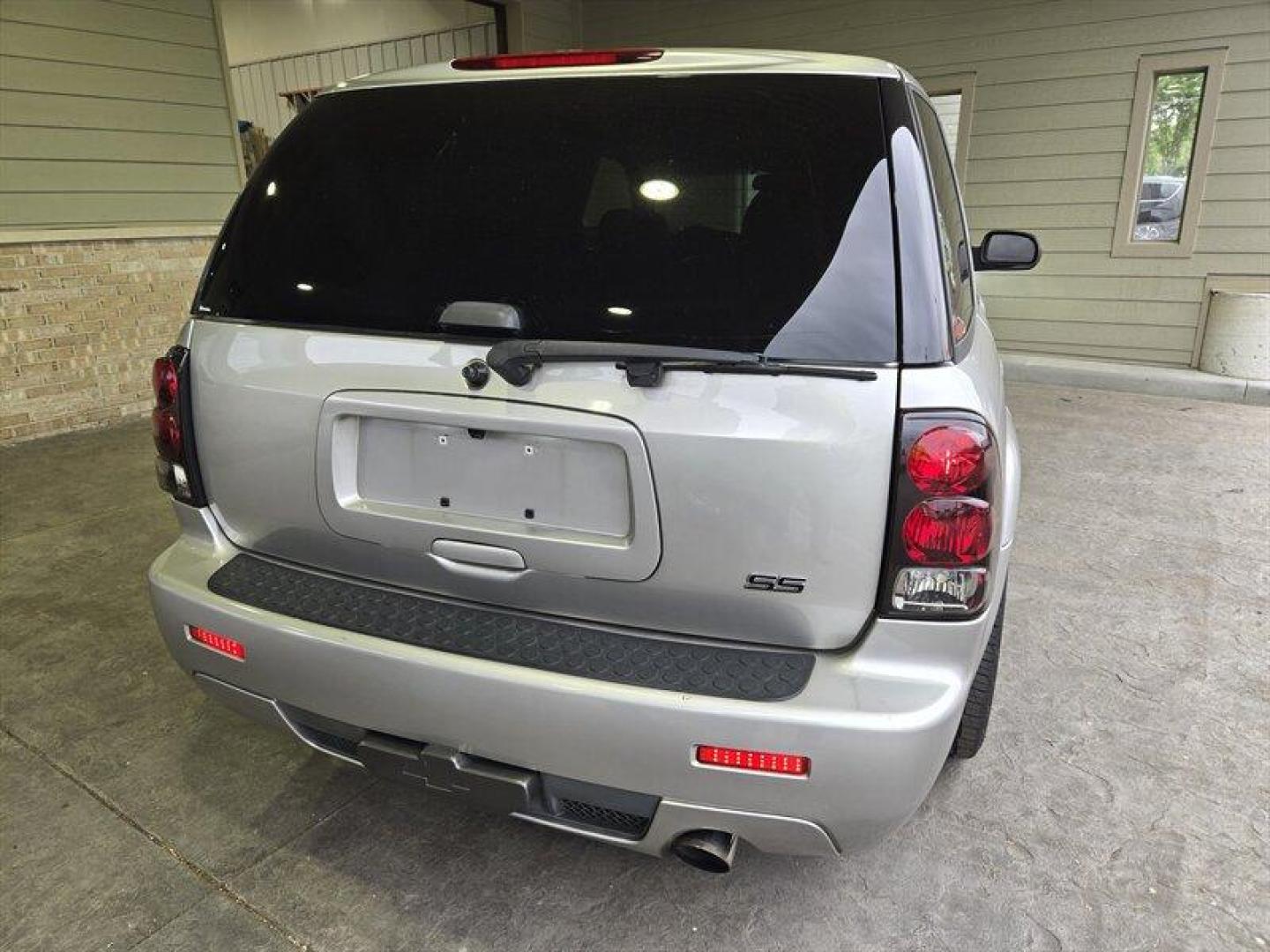2006 Silver Chevrolet Trailblazer LT (1GNES13H462) with an 6.0L V8 OHV 16V FI Engine engine, Automatic transmission, located at 25355 Eames Street, Channahon, IL, 60410, (815) 467-1807, 41.429108, -88.228432 - ** SOUTHERN TRUCK NO RUST, HEADERS, EXHAUST, SUSPENSION MODS, CLEAN TRUCK.** This 2006 Chevrolet Trailblazer SS in Silver with a Black interior is a standout SUV with a mileage of below 137,000 miles, averaging less than 7,000 miles per year. This vehicle is in excellent overall condition. The facto - Photo#4