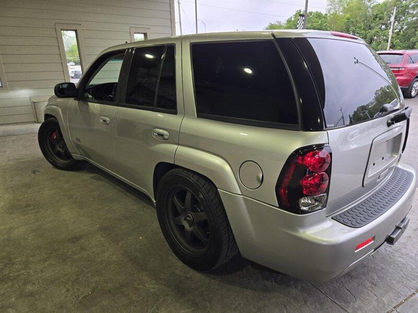 2006 Silver Chevrolet Trailblazer LT (1GNES13H462) with an 6.0L V8 OHV 16V FI Engine engine, Automatic transmission, located at 25355 Eames Street, Channahon, IL, 60410, (815) 467-1807, 41.429108, -88.228432 - ** SOUTHERN TRUCK NO RUST, HEADERS, EXHAUST, SUSPENSION MODS, CLEAN TRUCK.** This 2006 Chevrolet Trailblazer SS in Silver with a Black interior is a standout SUV with a mileage of below 137,000 miles, averaging less than 7,000 miles per year. This vehicle is in excellent overall condition. The facto - Photo#5