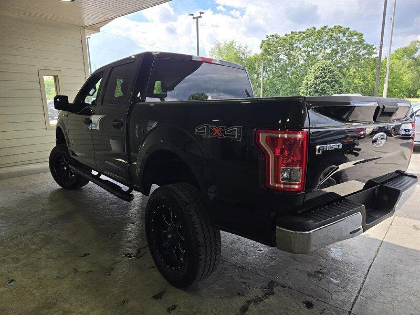 2015 Tuxedo Black Metallic/Magnetic Metallic Ford F-150 XLT (1FTEW1EP0FF) with an EcoBoost 2.7L Twin Turbo V6 325hp 375ft. lbs. engine, Automatic transmission, located at 25355 Eames Street, Channahon, IL, 60410, (815) 467-1807, 41.429108, -88.228432 - This 2015 Ford F-150 XLT comes equipped with a powerful EcoBoost 2.7L Twin Turbo V6 engine that delivers 325hp and 375ft. lbs. of torque. The exterior is finished in a sleek Tuxedo Black Metallic color, complemented by a comfortable Medium Earth Gray interior. As a factory default, this truck boas - Photo#6