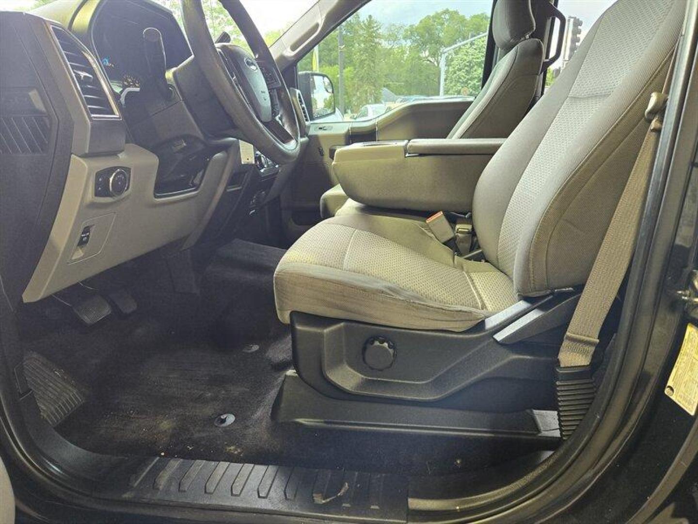 2015 Tuxedo Black Metallic/Magnetic Metallic Ford F-150 XLT (1FTEW1EP0FF) with an EcoBoost 2.7L Twin Turbo V6 325hp 375ft. lbs. engine, Automatic transmission, located at 25355 Eames Street, Channahon, IL, 60410, (815) 467-1807, 41.429108, -88.228432 - This 2015 Ford F-150 XLT comes equipped with a powerful EcoBoost 2.7L Twin Turbo V6 engine that delivers 325hp and 375ft. lbs. of torque. The exterior is finished in a sleek Tuxedo Black Metallic color, complemented by a comfortable Medium Earth Gray interior. As a factory default, this truck boas - Photo#15