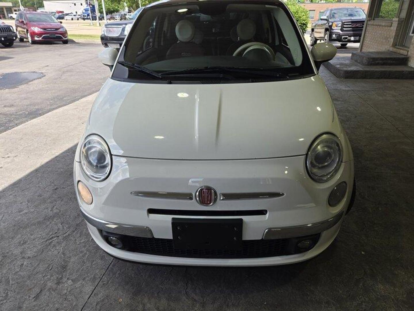 2015 Bianco FIAT 500 Lounge (3C3CFFCR0FT) with an 1.4L I4 101hp 98ft. lbs. engine, Automatic transmission, located at 25355 Eames Street, Channahon, IL, 60410, (815) 467-1807, 41.429108, -88.228432 - This 2015 FIAT 500 Lounge comes with a 1.4L I4 engine that delivers 101hp and 98ft. lbs. of torque. The exterior color is Bianco, complemented by a Black interior. With below 79,000 miles, averaging less than 8,000 miles per year, this FIAT offers impressive fuel efficiency, achieving 31 MPG in the - Photo#8