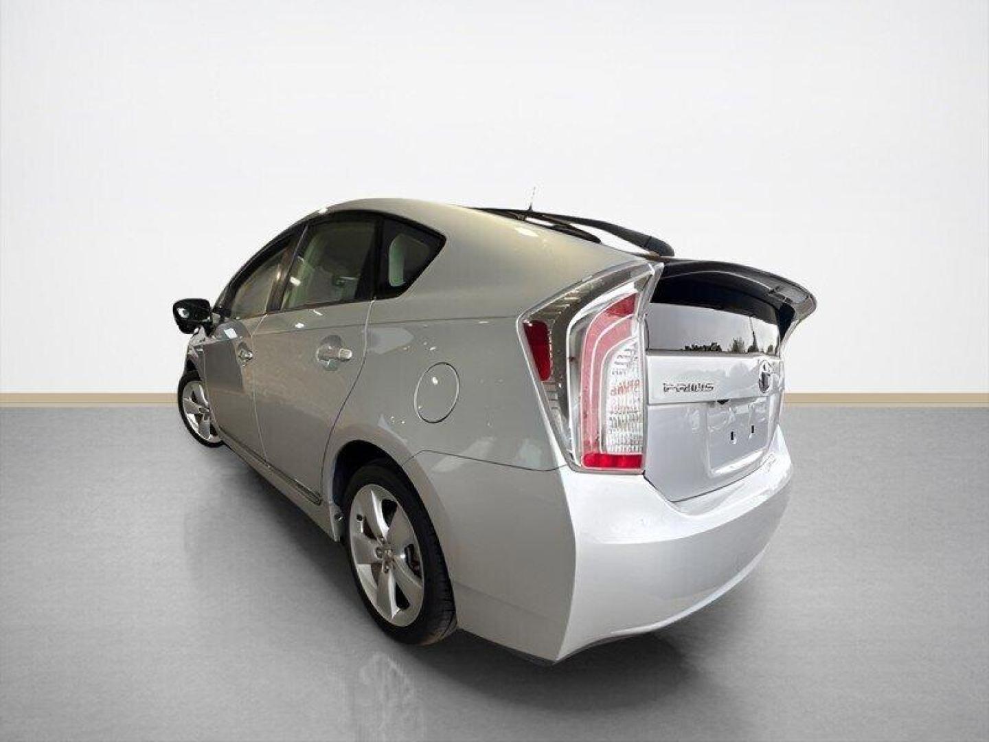 2015 Classic Silver Metallic Toyota Prius One (JTDKN3DU8F0) with an 1.8L Hybrid I4 98hp 105ft. lbs. engine, Automatic transmission, located at 25355 Eames Street, Channahon, IL, 60410, (815) 467-1807, 41.429108, -88.228432 - Introducing the sleek and eco-friendly 2015 Toyota Prius One in Classic Silver Metallic with a stylish Dark Gray interior! This reliable hybrid is powered by a 1.8L Hybrid I4 engine, delivering 98hp and 105ft. lbs. of torque for a smooth and efficient ride. With less than 69,000 miles on the odomete - Photo#4