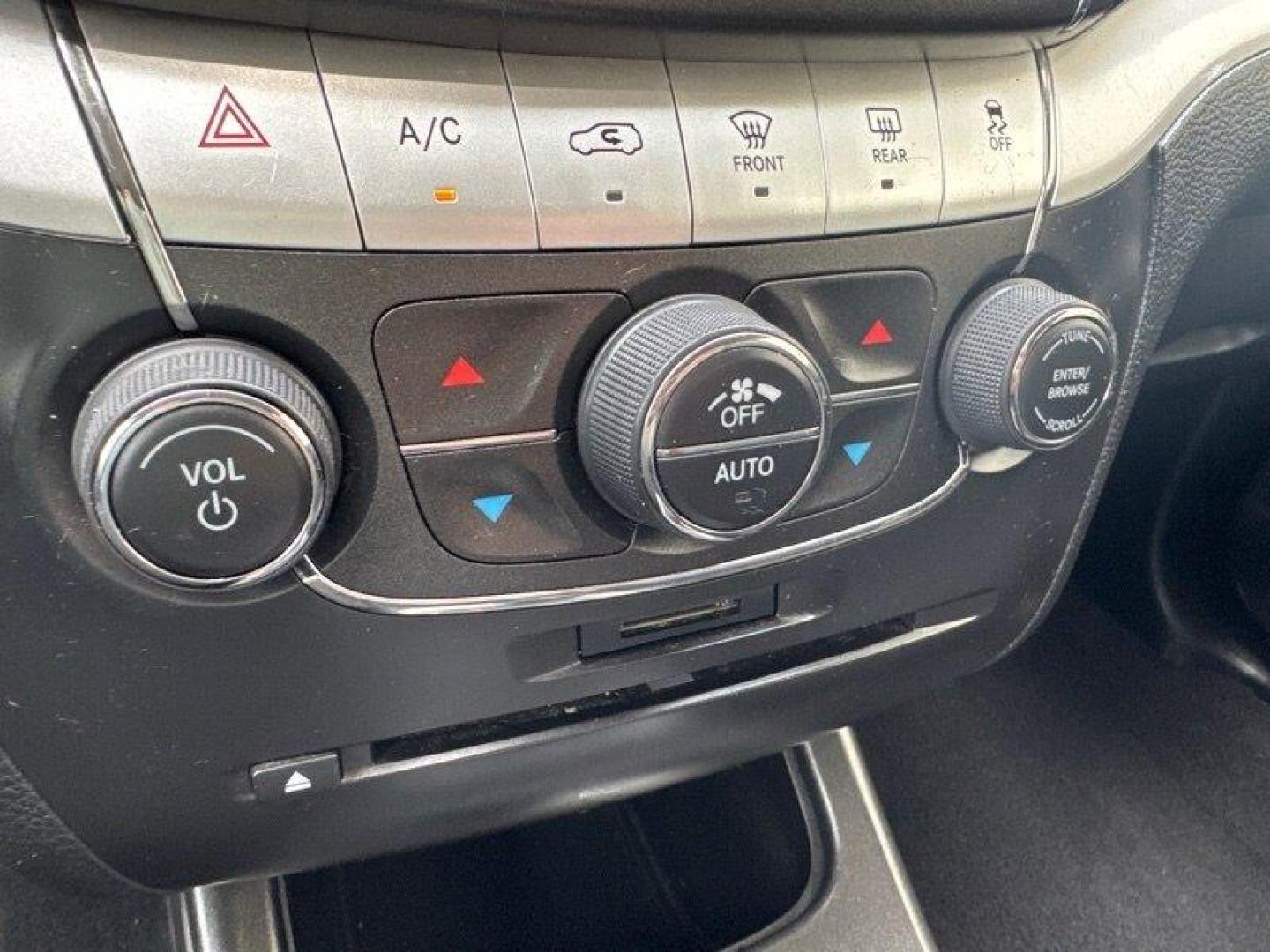 2019 Granite Pearl Coat Dodge Journey GT (3C4PDDEG2KT) with an Pentastar 3.6L V6 283hp 260ft. lbs. engine, Automatic transmission, located at 25355 Eames Street, Channahon, IL, 60410, (815) 467-1807, 41.429108, -88.228432 - Introducing the remarkable 2019 Dodge Journey GT, a true masterpiece of engineering and design. Beneath its sleek Granite Pearl Coat exterior lies a powerhouse of a Pentastar 3.6L V6 engine, delivering a breathtaking 283hp and 260ft. lbs. of torque. This exceptional vehicle is not only a sight to be - Photo#22