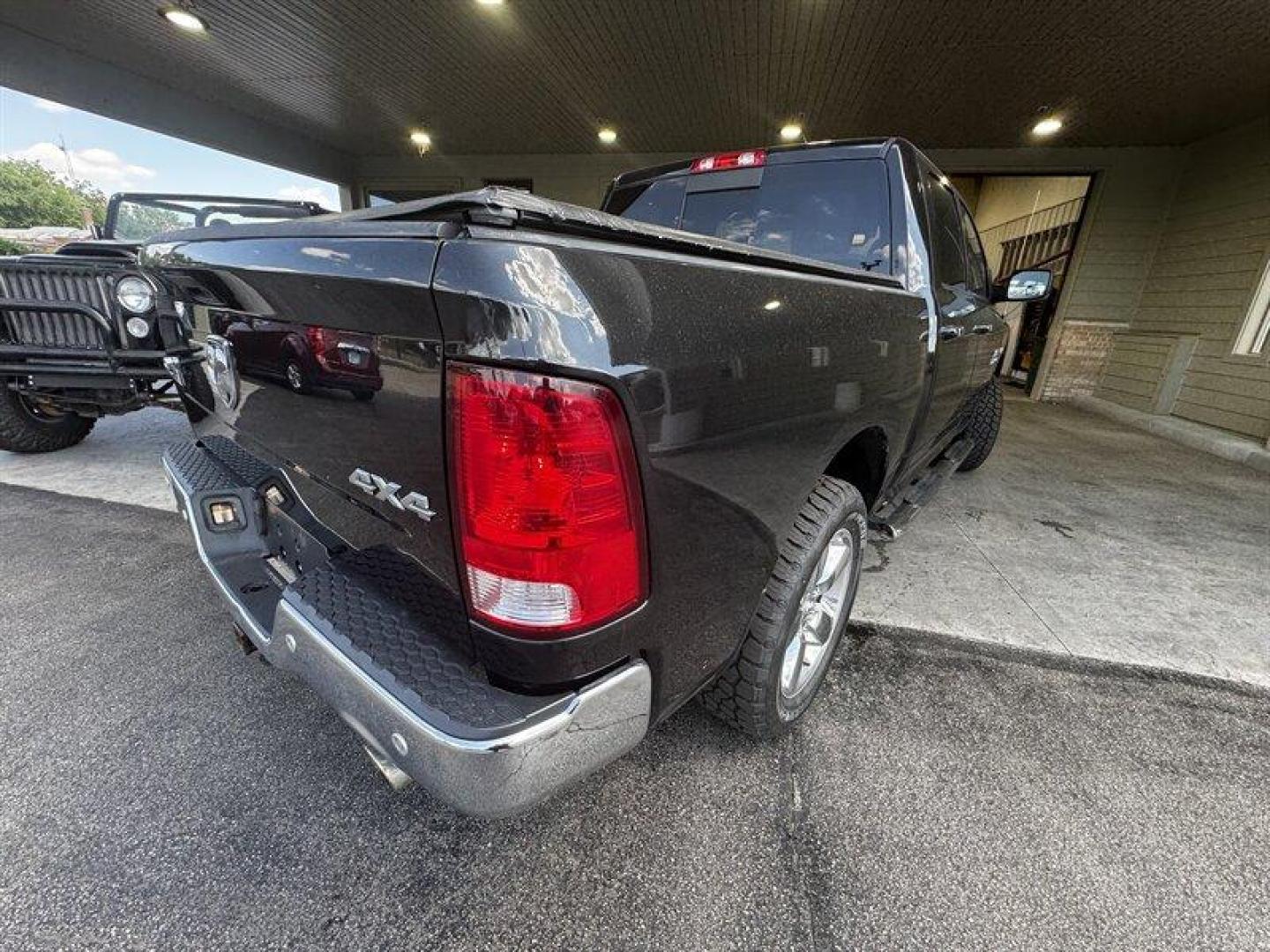 2018 Brilliant Black Crystal Pearl Coat RAM 1500 Big Horn (3C6RR7LT1JG) with an HEMI 5.7L V8 395hp 410ft. lbs. engine, Automatic transmission, located at 25355 Eames Street, Channahon, IL, 60410, (815) 467-1807, 41.429108, -88.228432 - Introducing the 2018 RAM 1500 SLT, a powerhouse of a truck that combines rugged capability with refined comfort. Under the hood, this beast is propelled by a HEMI 5.7L V8 engine, delivering an impressive 395 horsepower and 410 lb-ft of torque. Whether you're towing heavy loads or tackling tough terr - Photo#3
