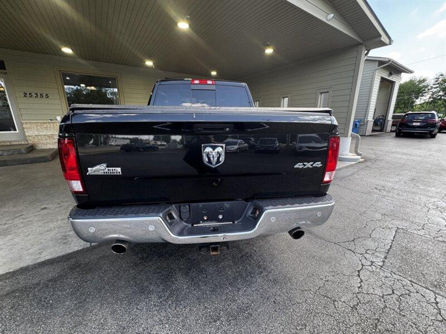 2018 Brilliant Black Crystal Pearl Coat RAM 1500 Big Horn (3C6RR7LT1JG) with an HEMI 5.7L V8 395hp 410ft. lbs. engine, Automatic transmission, located at 25355 Eames Street, Channahon, IL, 60410, (815) 467-1807, 41.429108, -88.228432 - Introducing the 2018 RAM 1500 SLT, a powerhouse of a truck that combines rugged capability with refined comfort. Under the hood, this beast is propelled by a HEMI 5.7L V8 engine, delivering an impressive 395 horsepower and 410 lb-ft of torque. Whether you're towing heavy loads or tackling tough terr - Photo#4