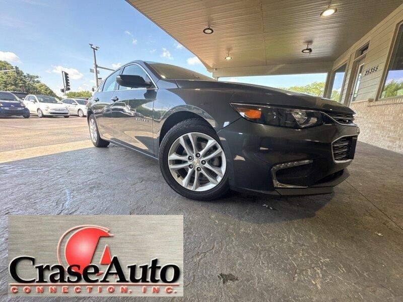 photo of 2017 Chevrolet Malibu LT 