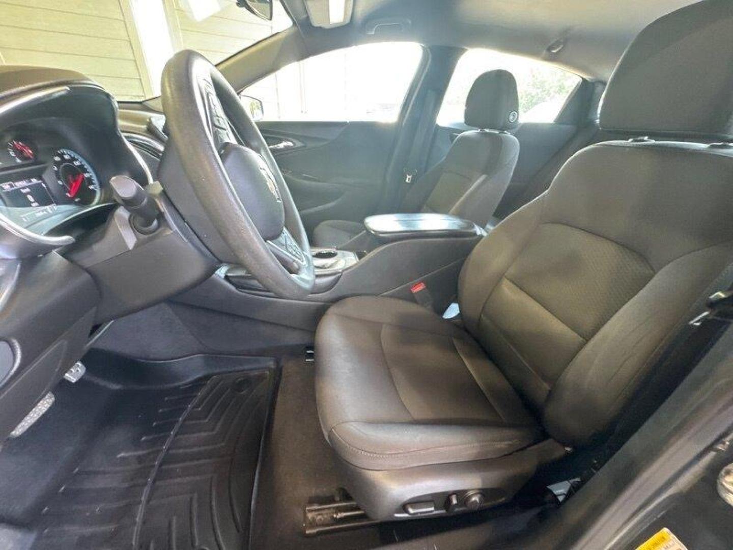 2017 Nightfall Gray Metallic Chevrolet Malibu LT 1LT (1G1ZE5ST0HF) with an Ecotec 1.5L Turbo I4 160hp 184ft. lbs. engine, Automatic transmission, located at 25355 Eames Street, Channahon, IL, 60410, (815) 467-1807, 41.429108, -88.228432 - Introducing the stylish and efficient 2017 Chevrolet Malibu LT in the captivating Nightfall Gray Metallic exterior paired with a sleek Jet Black interior! This beauty is powered by a robust Ecotec 1.5L Turbo I4 engine delivering a peppy 160hp and 184ft. lbs. of torque. With under 71,000 miles on the - Photo#13
