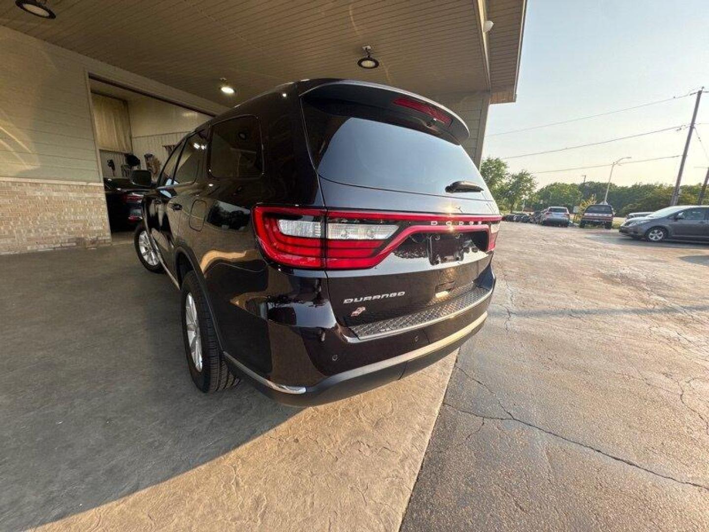 2021 Octane Red Pearl Coat Dodge Durango SXT Plus (1C4RDJAG8MC) with an Pentastar 3.6L V6 293hp 260ft. lbs. engine, Automatic transmission, located at 25355 Eames Street, Channahon, IL, 60410, (815) 467-1807, 41.429108, -88.228432 - Introducing the 2021 Dodge Durango SXT, a powerful and stylish SUV that's ready to take on any adventure! Under the hood, you'll find the impressive Pentastar 3.6L V6 engine, delivering 293hp and 260ft. lbs. of torque for a thrilling driving experience. As you approach the Durango, you'll be captiv - Photo#5