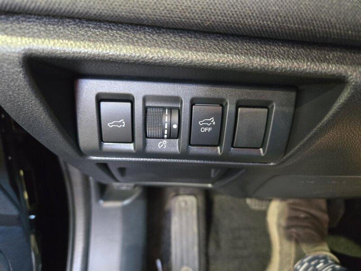 2021 Crystal Black Silica Subaru Outback Premium (4S4BTAFC8M3) with an 2.5L H4 182hp 178ft. lbs. engine, Automatic transmission, located at 25355 Eames Street, Channahon, IL, 60410, (815) 467-1807, 41.429108, -88.228432 - Introducing the impressive 2021 Subaru Outback Premium in sleek Crystal Black Silica exterior paint with a refined Slate Black interior. This versatile crossover is powered by a responsive 2.5L H4 engine delivering 182hp and 178ft. lbs. of torque, providing both power and efficiency. Let's talk ab - Photo#24