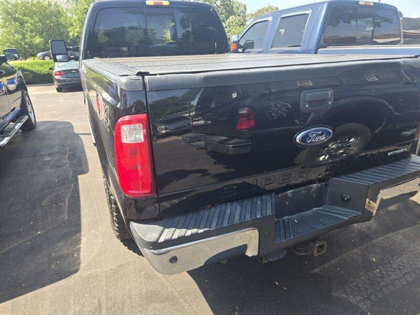 2012 Black Ford F-250 XLT (1FT7X2B63CE) with an 6.2L Flex Fuel V8 385hp 405ft. lbs. engine, Automatic transmission, located at 25355 Eames Street, Channahon, IL, 60410, (815) 467-1807, 41.429108, -88.228432 - ** LOCAL TRADE IN SPECIAL, AS-IS, PRICED TO MOVE, 8 FOOT BED, HAS RUST ON REAR WHEEL WELLS, ABS AND TRACTION LIGHTS ARE ON. ** - Photo#2