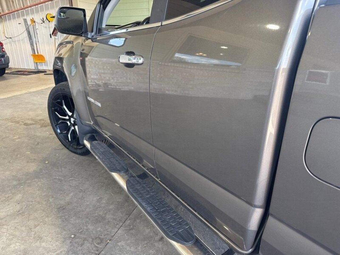 2015 Bronze Alloy Metallic GMC Canyon SLT (1GTH6CE35F1) with an 3.6L V6 305hp 269ft. lbs. engine, Automatic transmission, located at 25355 Eames Street, Channahon, IL, 60410, (815) 467-1807, 41.429108, -88.228432 - Get ready to experience the perfect blend of power and luxury with the 2015 GMC Canyon SLT! This impressive truck is equipped with a robust 3.6L V6 engine that delivers a thrilling 305hp and 269ft. lbs. of torque, ensuring a smooth and exhilarating ride every time you hit the road. The GMC Canyon S - Photo#9