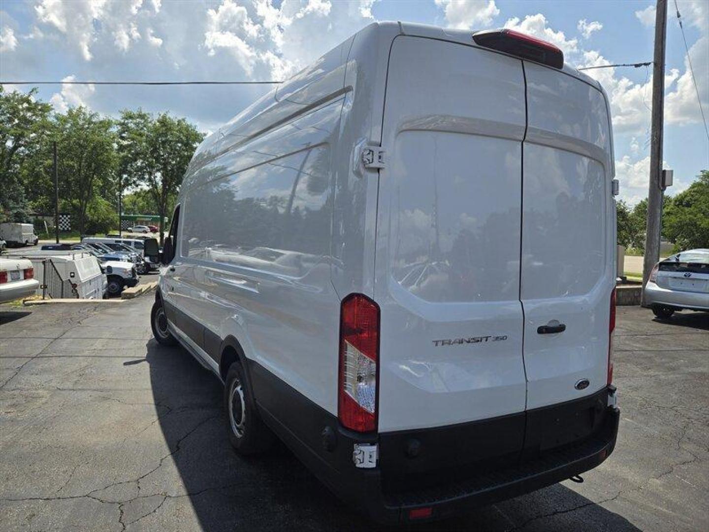 2023 Oxford White Ford Transit (1FTBW3X85PK) with an 3.5L Flex Fuel V6 275hp 260ft. lbs. engine, Automatic transmission, located at 25355 Eames Street, Channahon, IL, 60410, (815) 467-1807, 41.429108, -88.228432 - ** THERMO KING V-520 RT MAX REEFER UNIT. ** Presenting the 2023 Ford Transit 350, a reliable and efficient workhorse ready to tackle any task. Under the hood, you'll find a robust 3.5L Flex Fuel V6 engine, delivering 275hp and 260ft. lbs. of torque for a smooth and powerful driving experience. The e - Photo#7