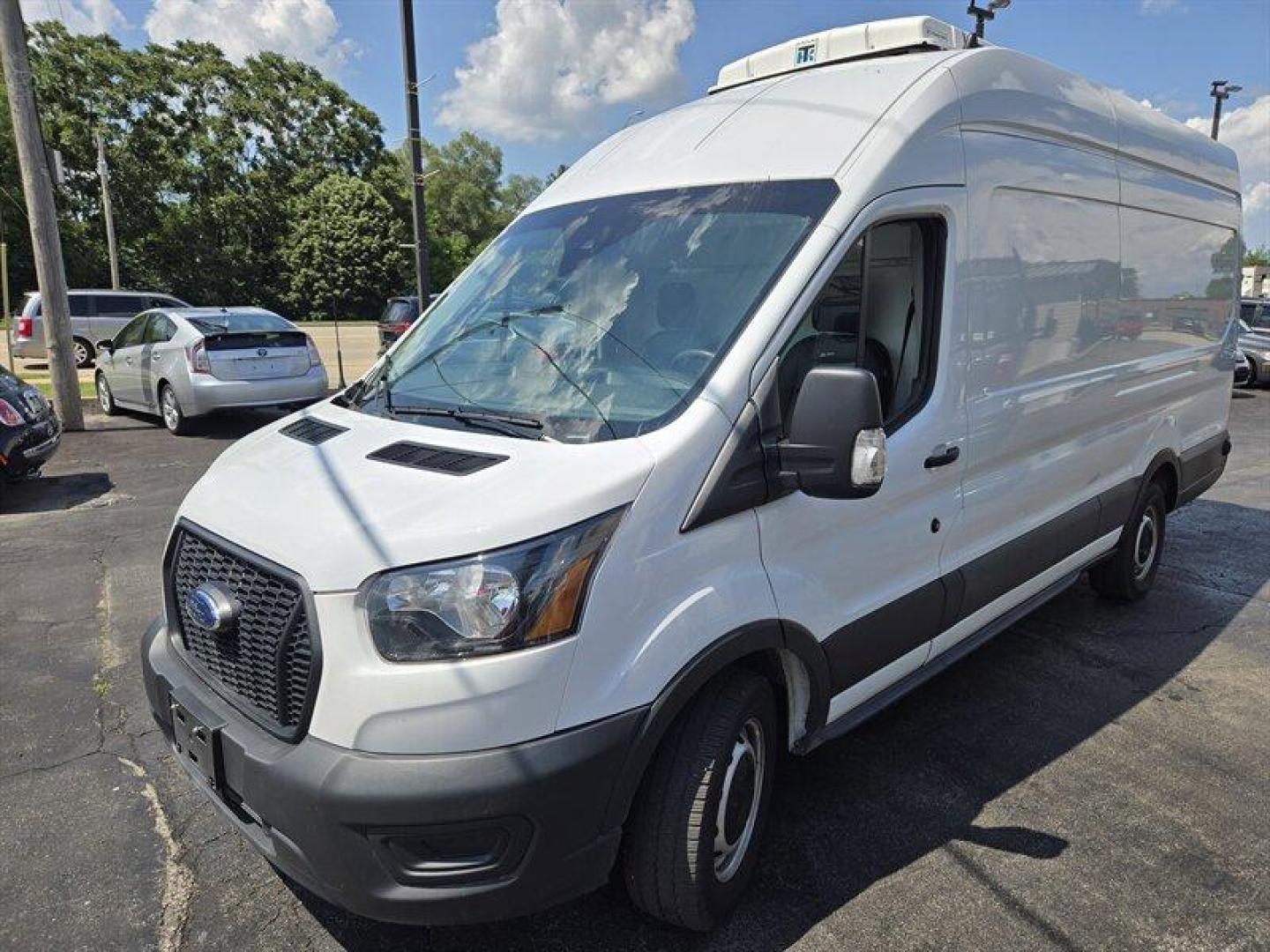 2023 Oxford White Ford Transit (1FTBW3X85PK) with an 3.5L Flex Fuel V6 275hp 260ft. lbs. engine, Automatic transmission, located at 25355 Eames Street, Channahon, IL, 60410, (815) 467-1807, 41.429108, -88.228432 - ** THERMO KING V-520 RT MAX REEFER UNIT. ** Presenting the 2023 Ford Transit 350, a reliable and efficient workhorse ready to tackle any task. Under the hood, you'll find a robust 3.5L Flex Fuel V6 engine, delivering 275hp and 260ft. lbs. of torque for a smooth and powerful driving experience. The e - Photo#11