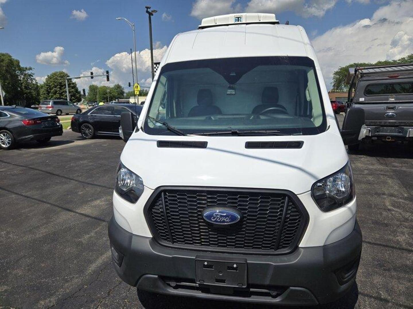 2023 Oxford White Ford Transit (1FTBW3X85PK) with an 3.5L Flex Fuel V6 275hp 260ft. lbs. engine, Automatic transmission, located at 25355 Eames Street, Channahon, IL, 60410, (815) 467-1807, 41.429108, -88.228432 - ** THERMO KING V-520 RT MAX REEFER UNIT. ** Presenting the 2023 Ford Transit 350, a reliable and efficient workhorse ready to tackle any task. Under the hood, you'll find a robust 3.5L Flex Fuel V6 engine, delivering 275hp and 260ft. lbs. of torque for a smooth and powerful driving experience. The e - Photo#13