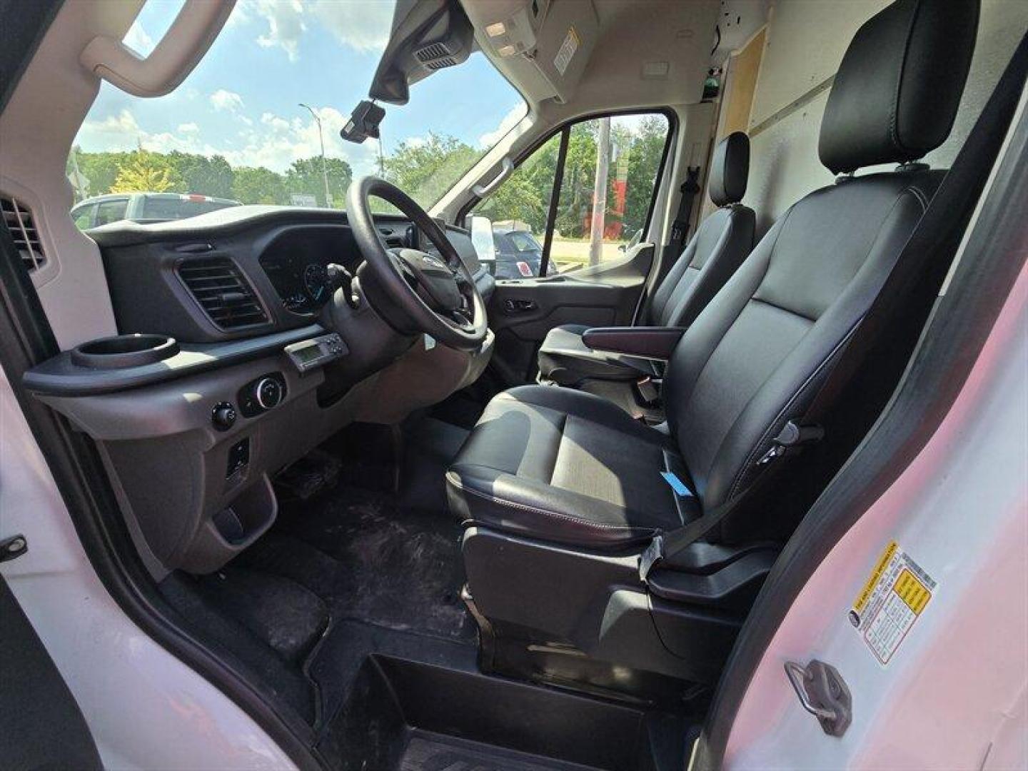 2023 Oxford White Ford Transit (1FTBW3X85PK) with an 3.5L Flex Fuel V6 275hp 260ft. lbs. engine, Automatic transmission, located at 25355 Eames Street, Channahon, IL, 60410, (815) 467-1807, 41.429108, -88.228432 - ** THERMO KING V-520 RT MAX REEFER UNIT. ** Presenting the 2023 Ford Transit 350, a reliable and efficient workhorse ready to tackle any task. Under the hood, you'll find a robust 3.5L Flex Fuel V6 engine, delivering 275hp and 260ft. lbs. of torque for a smooth and powerful driving experience. The e - Photo#15