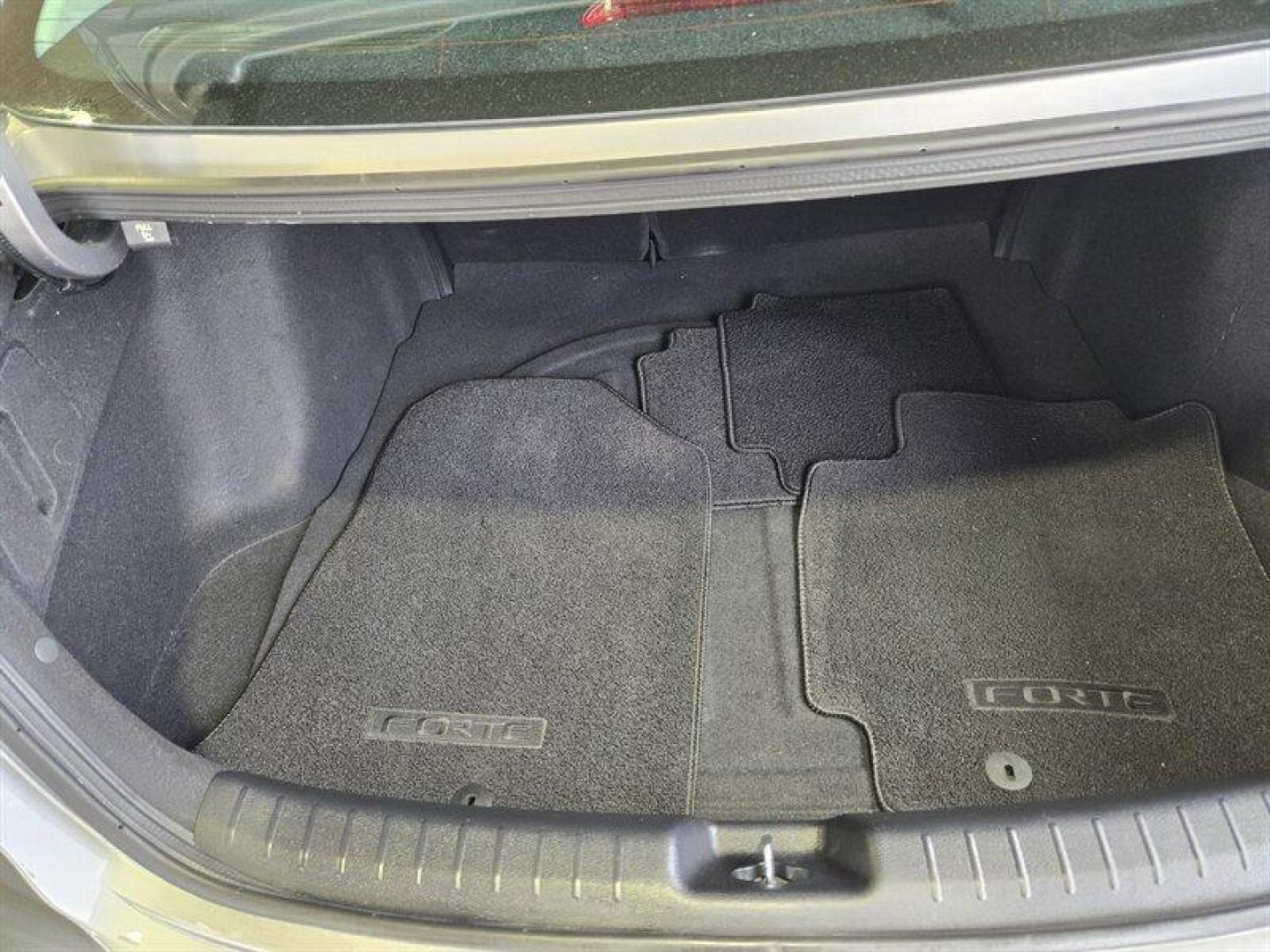 2024 Gravity Gray Kia Forte LXS (3KPF24AD0RE) with an 2.0 engine, Automatic transmission, located at 25355 Eames Street, Channahon, IL, 60410, (815) 467-1807, 41.429108, -88.228432 - Get ready to rule the roads in the 2024 Kia Forte LX! This bad boy is equipped with a fierce 2.0 engine that'll have you zooming past the competition with ease. But wait, there's more! Let's talk factory default features, shall we? Inside, you'll find a cabin that's as sleek as it is comfortable. S - Photo#16