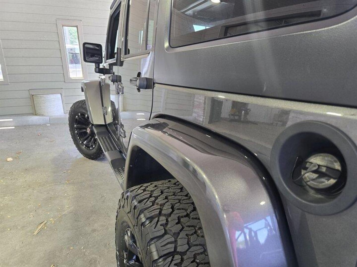 2016 Granite Crystal Metallic Clear Coat Jeep Wrangler Unlimited Sahara (1C4BJWEG3GL) with an 3.6L V6 285hp 260ft. lbs. engine, Automatic transmission, located at 25355 Eames Street, Channahon, IL, 60410, (815) 467-1807, 41.429108, -88.228432 - Introducing the 2016 Jeep Wrangler Unlimited Sahara, a rugged and versatile SUV ready to take on any adventure. Equipped with a powerful 3.6L V6 engine producing 285 horsepower and 260 ft. lbs. of torque, this vehicle offers both performance and capability. Straight from the factory, the 2016 Jeep - Photo#8