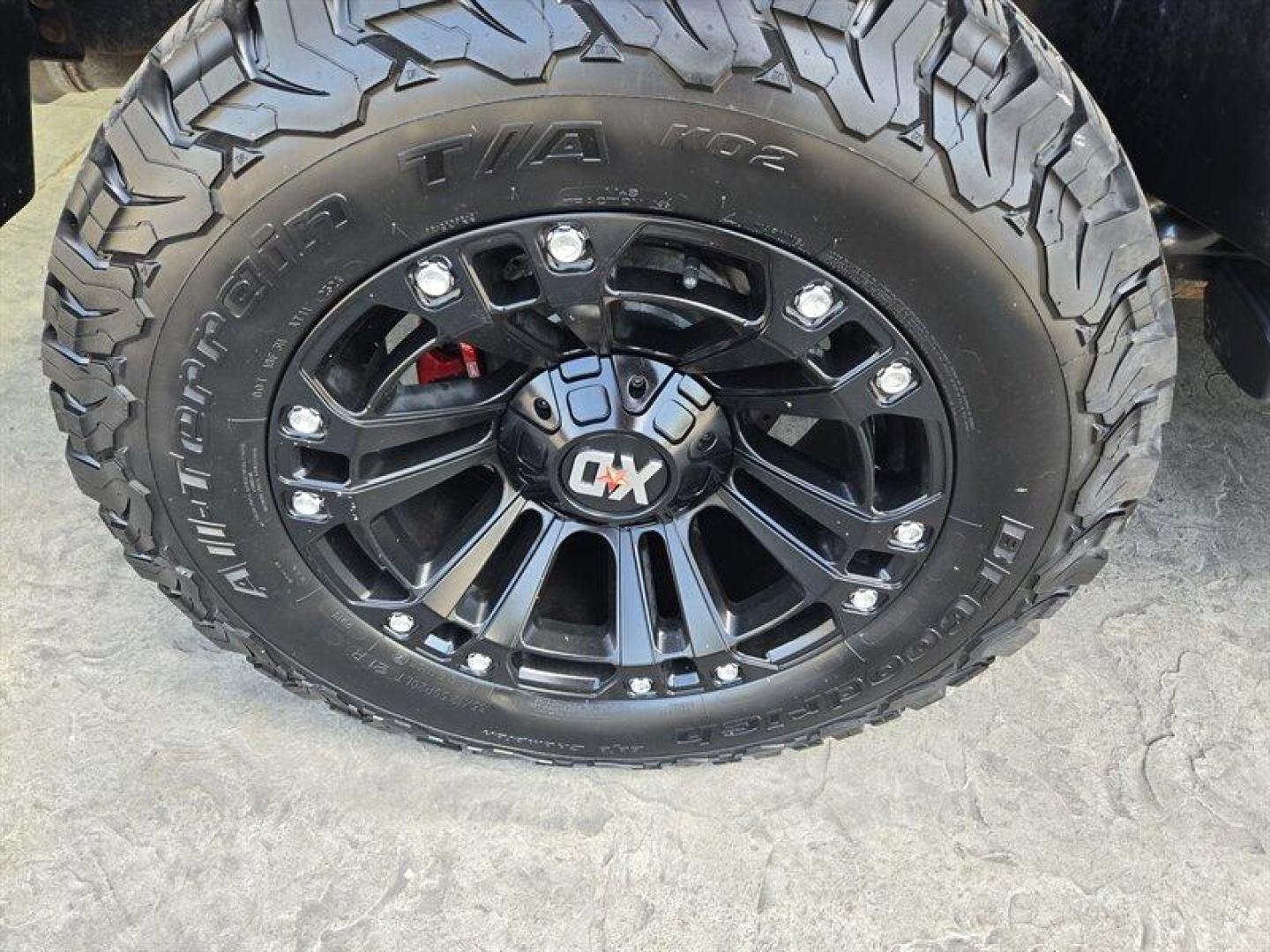 2016 Granite Crystal Metallic Clear Coat Jeep Wrangler Unlimited Sahara (1C4BJWEG3GL) with an 3.6L V6 285hp 260ft. lbs. engine, Automatic transmission, located at 25355 Eames Street, Channahon, IL, 60410, (815) 467-1807, 41.429108, -88.228432 - Introducing the 2016 Jeep Wrangler Unlimited Sahara, a rugged and versatile SUV ready to take on any adventure. Equipped with a powerful 3.6L V6 engine producing 285 horsepower and 260 ft. lbs. of torque, this vehicle offers both performance and capability. Straight from the factory, the 2016 Jeep - Photo#10