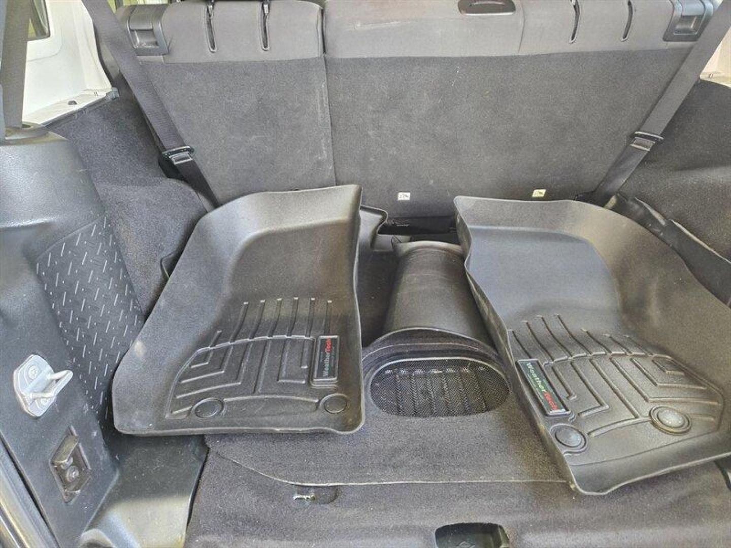 2016 Granite Crystal Metallic Clear Coat Jeep Wrangler Unlimited Sahara (1C4BJWEG3GL) with an 3.6L V6 285hp 260ft. lbs. engine, Automatic transmission, located at 25355 Eames Street, Channahon, IL, 60410, (815) 467-1807, 41.429108, -88.228432 - Introducing the 2016 Jeep Wrangler Unlimited Sahara, a rugged and versatile SUV ready to take on any adventure. Equipped with a powerful 3.6L V6 engine producing 285 horsepower and 260 ft. lbs. of torque, this vehicle offers both performance and capability. Straight from the factory, the 2016 Jeep - Photo#15