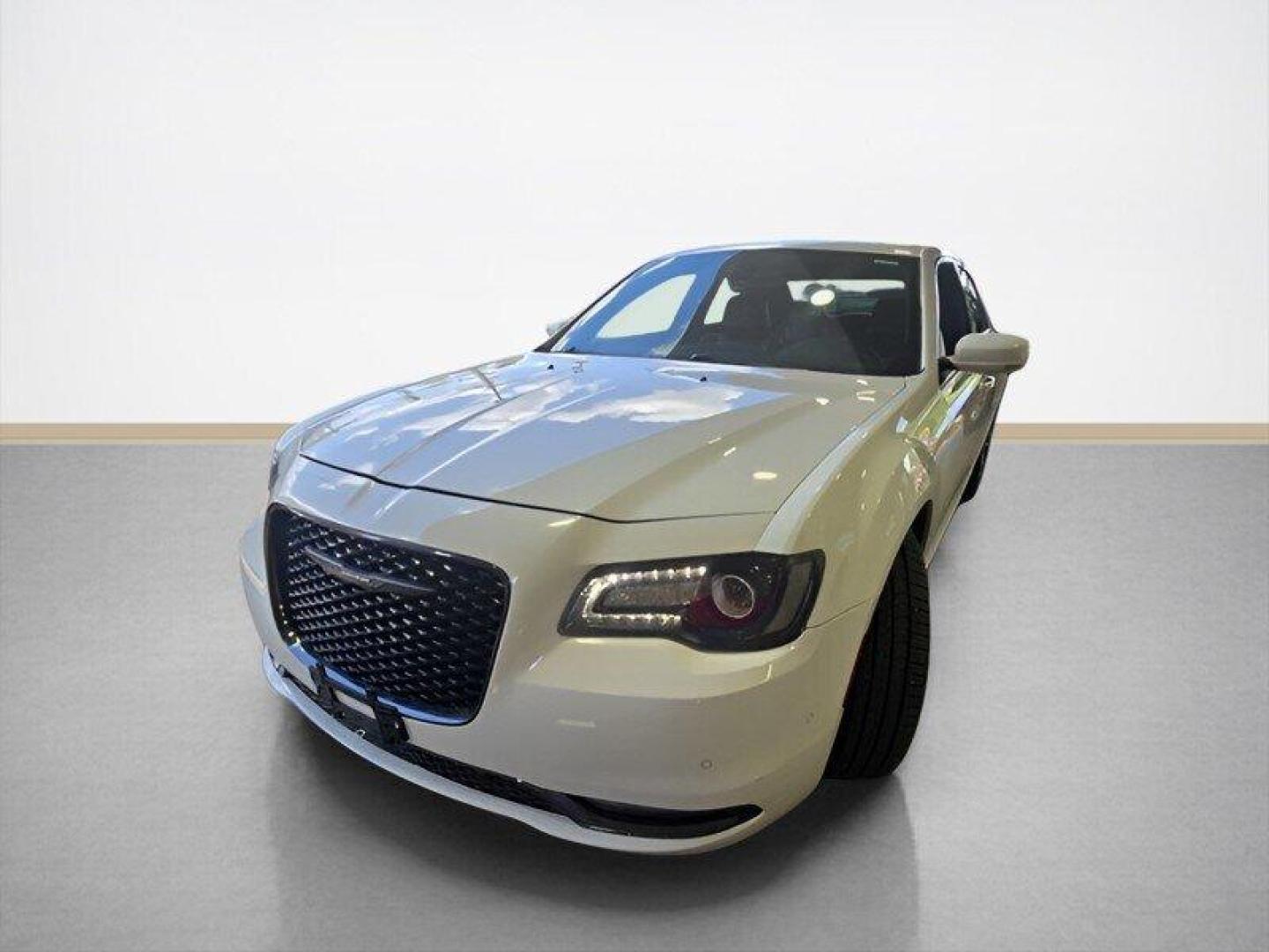 2017 Bright White Clear Coat Chrysler 300 Series S (2C3CCAGGXHH) with an Pentastar 3.6L V6 300hp 264ft. lbs. engine, Automatic transmission, located at 25355 Eames Street, Channahon, IL, 60410, (815) 467-1807, 41.429108, -88.228432 - Unleash the power of the road with the 2017 Chrysler 300 Series S! This beast is equipped with a Pentastar 3.6L V6 engine that roars with 300hp and 264ft. lbs. of torque. Dominate the streets in style with its sleek Bright White Clear Coat exterior and luxurious Black interior. This mean machine co - Photo#6