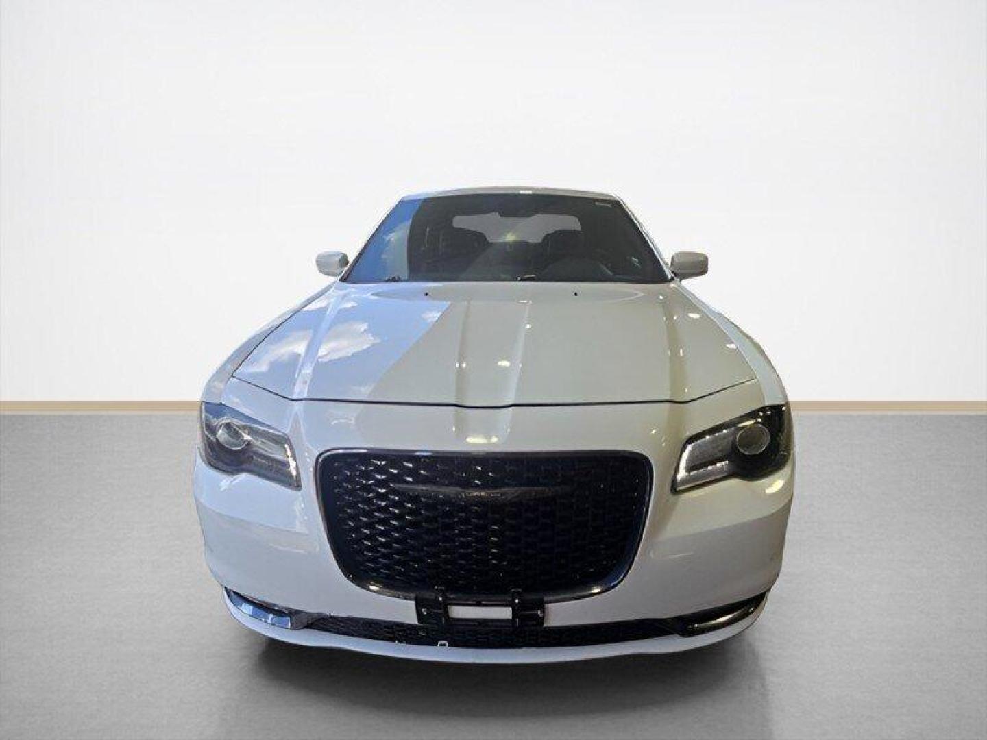 2017 Bright White Clear Coat Chrysler 300 Series S (2C3CCAGGXHH) with an Pentastar 3.6L V6 300hp 264ft. lbs. engine, Automatic transmission, located at 25355 Eames Street, Channahon, IL, 60410, (815) 467-1807, 41.429108, -88.228432 - Unleash the power of the road with the 2017 Chrysler 300 Series S! This beast is equipped with a Pentastar 3.6L V6 engine that roars with 300hp and 264ft. lbs. of torque. Dominate the streets in style with its sleek Bright White Clear Coat exterior and luxurious Black interior. This mean machine co - Photo#7