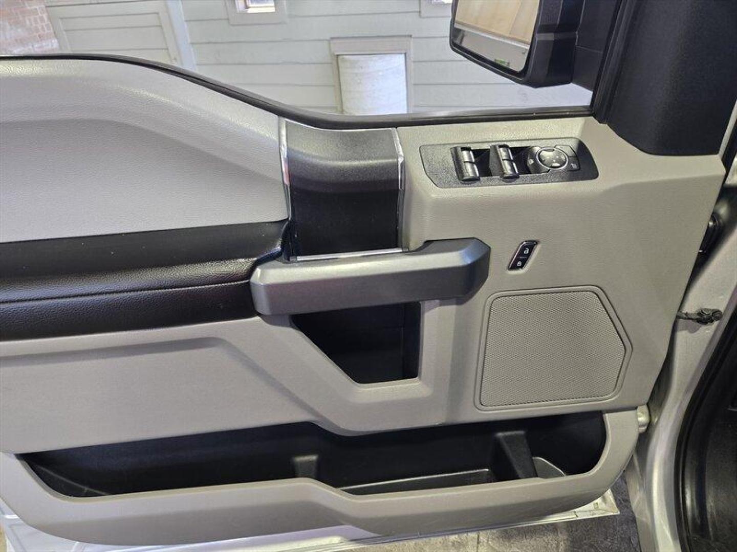 2017 Ingot Silver Ford F-150 XLT (1FTEW1CF8HK) with an 5.0L Flex Fuel V8 385hp 387ft. lbs. engine, Automatic transmission, located at 25355 Eames Street, Channahon, IL, 60410, (815) 467-1807, 41.429108, -88.228432 - Introducing the majestic 2017 Ford F-150 XLT, a true titan on the road with its commanding presence and unparalleled performance. Beneath the hood lies a mighty 5.0L Flex Fuel V8 engine, delivering an impressive 385 horsepower and 387 ft. lbs. of torque, ensuring that every drive is a thrilling expe - Photo#15