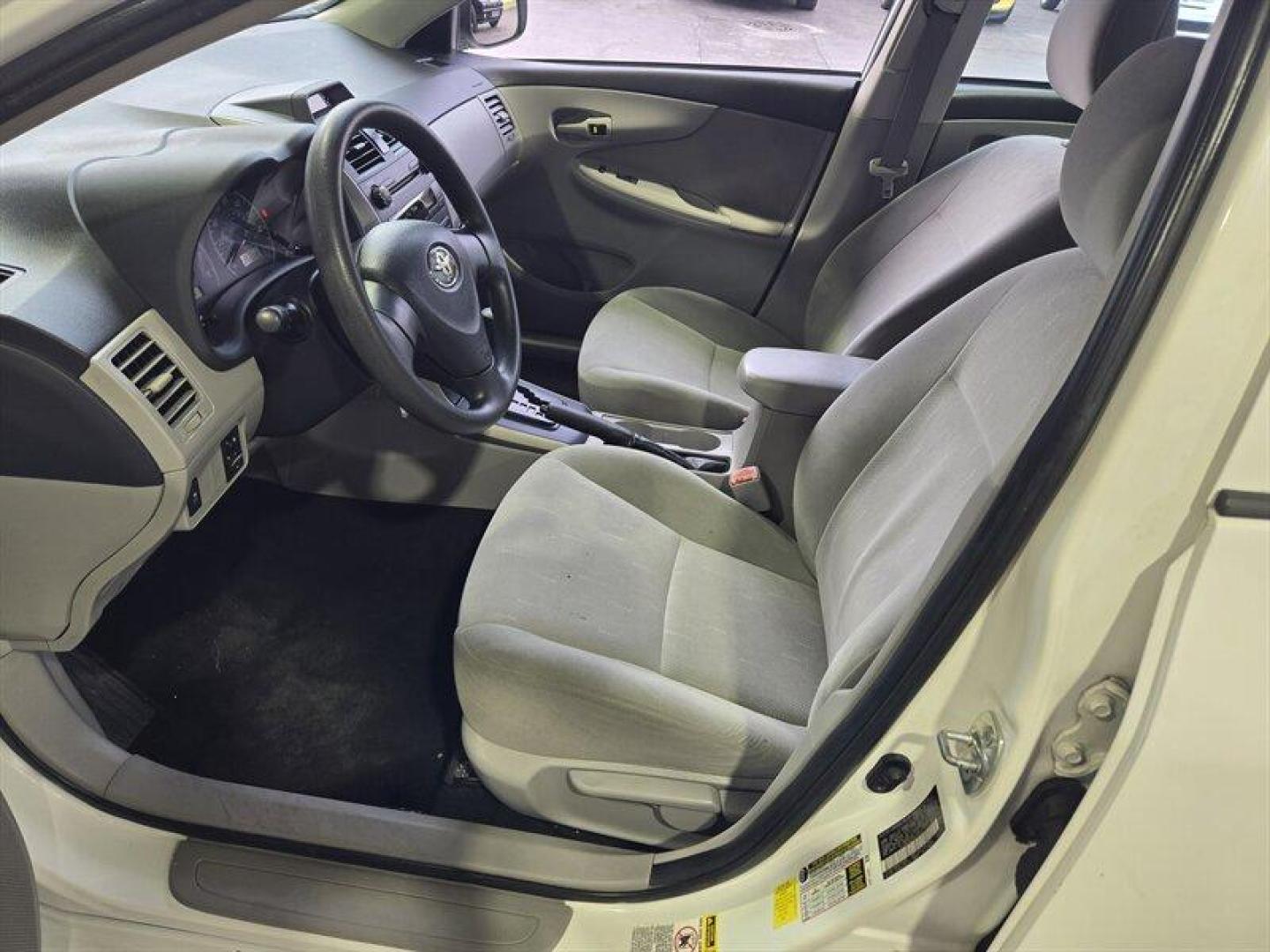 2012 Super White Toyota Corolla L (2T1BU4EE8CC) with an 1.8L I4 132hp 128ft. lbs. engine, Automatic transmission, located at 25355 Eames Street, Channahon, IL, 60410, (815) 467-1807, 41.429108, -88.228432 - ** FLORIDA CAR RUST FREE BUT PAINT IS A CHALKY WHITE. ** This 2012 Toyota Corolla L comes with a reliable 1.8L I4 engine delivering 132hp and 128ft. lbs. of torque. The exterior of this vehicle is finished in a sleek Super White color, complemented by a Black interior. With low mileage of below 60,0 - Photo#12