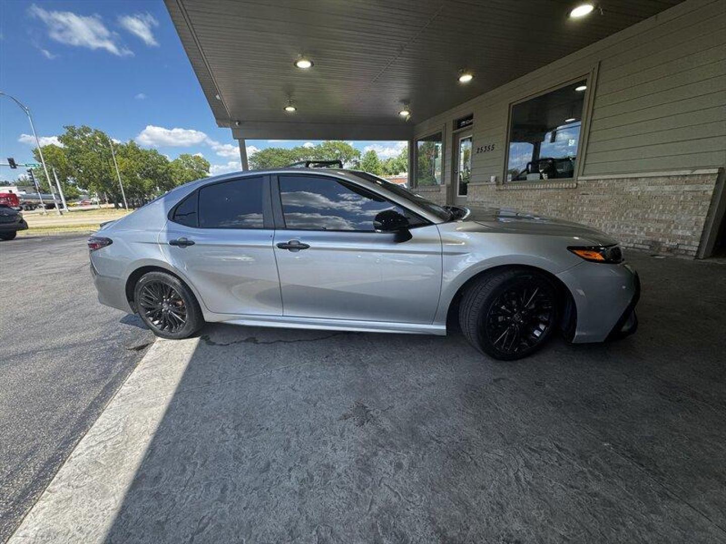2022 Celestial Silver Metallic Toyota Camry SE (4T1T11BK0NU) with an 2.5L I4 202hp 182ft. lbs. engine, Automatic transmission, located at 25355 Eames Street, Channahon, IL, 60410, (815) 467-1807, 41.429108, -88.228432 - Introducing the 2022 Toyota Camry SE in the stunning Celestial Silver Metallic exterior color with a sleek Black interior! This beauty is powered by a robust 2.5L I4 engine, delivering an impressive 202hp and 182ft. lbs. of torque for a thrilling driving experience. Step inside this Camry SE and yo - Photo#1