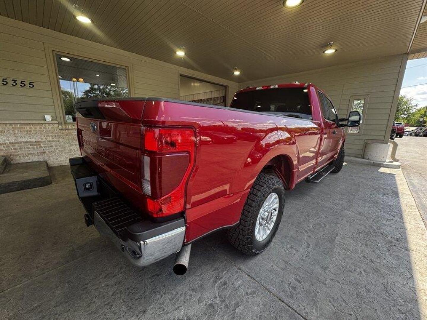 2021 Rapid Red Metallic Tinted Clearcoat Ford F-350 XLT (1FT8X3A69ME) with an 6.2L Flex Fuel V8 385hp 430ft. lbs. engine, Automatic transmission, located at 25355 Eames Street, Channahon, IL, 60410, (815) 467-1807, 41.429108, -88.228432 - Introducing the 2021 Ford F-350 XLT, a beast on wheels ready to conquer any challenge that comes its way. Powered by a mighty 6.2L Flex Fuel V8 engine, this truck roars to life with 385hp and 430ft. lbs. of torque, leaving its competitors in the dust. Featuring a stunning Rapid Red Metallic Tinted - Photo#3