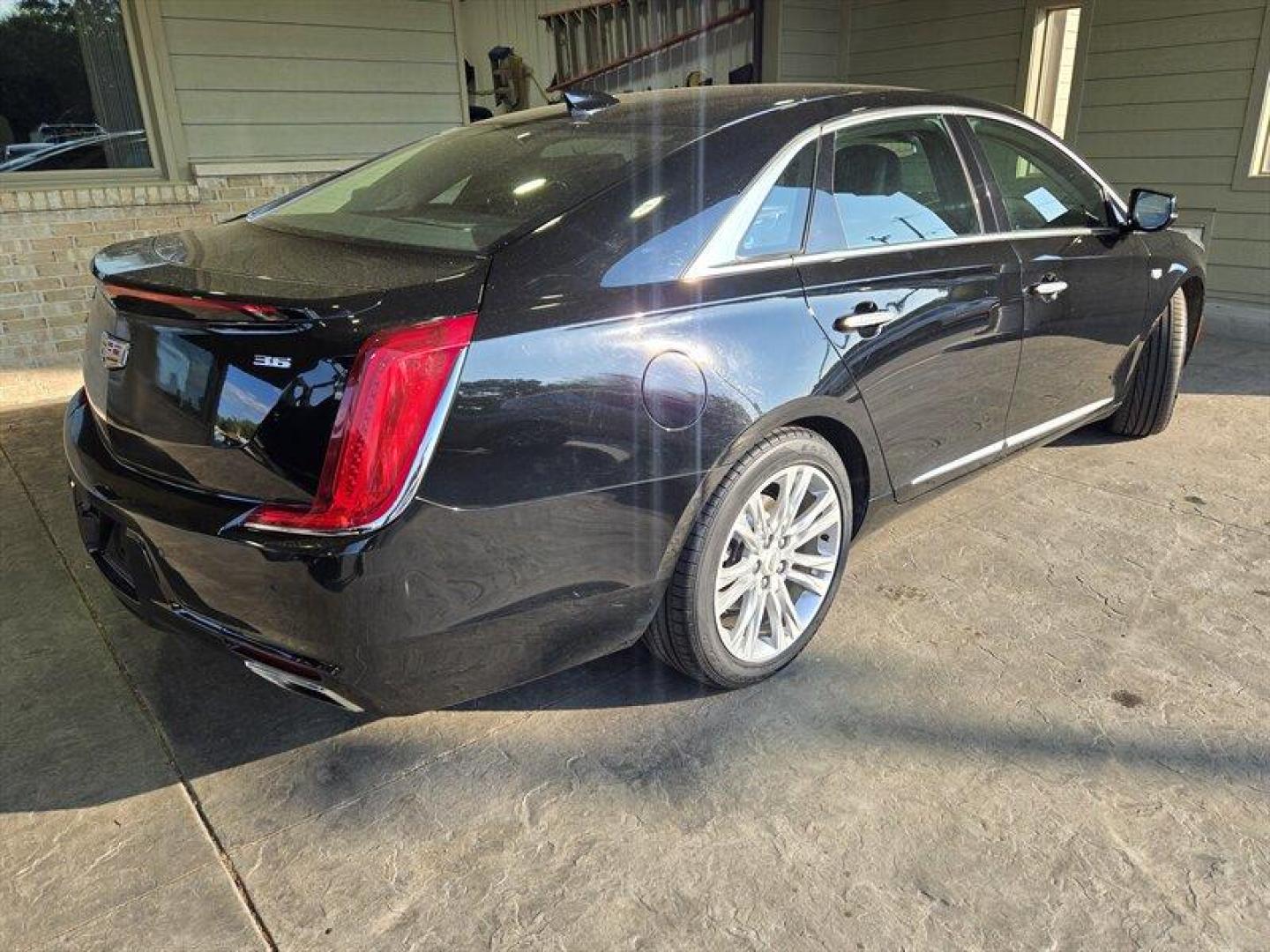 2019 Stellar Black Metallic Cadillac XTS Luxury (2G61M5S32K9) with an 3.6L V6 304hp 264ft. lbs. engine, Automatic transmission, located at 25355 Eames Street, Channahon, IL, 60410, (815) 467-1807, 41.429108, -88.228432 - Photo#3