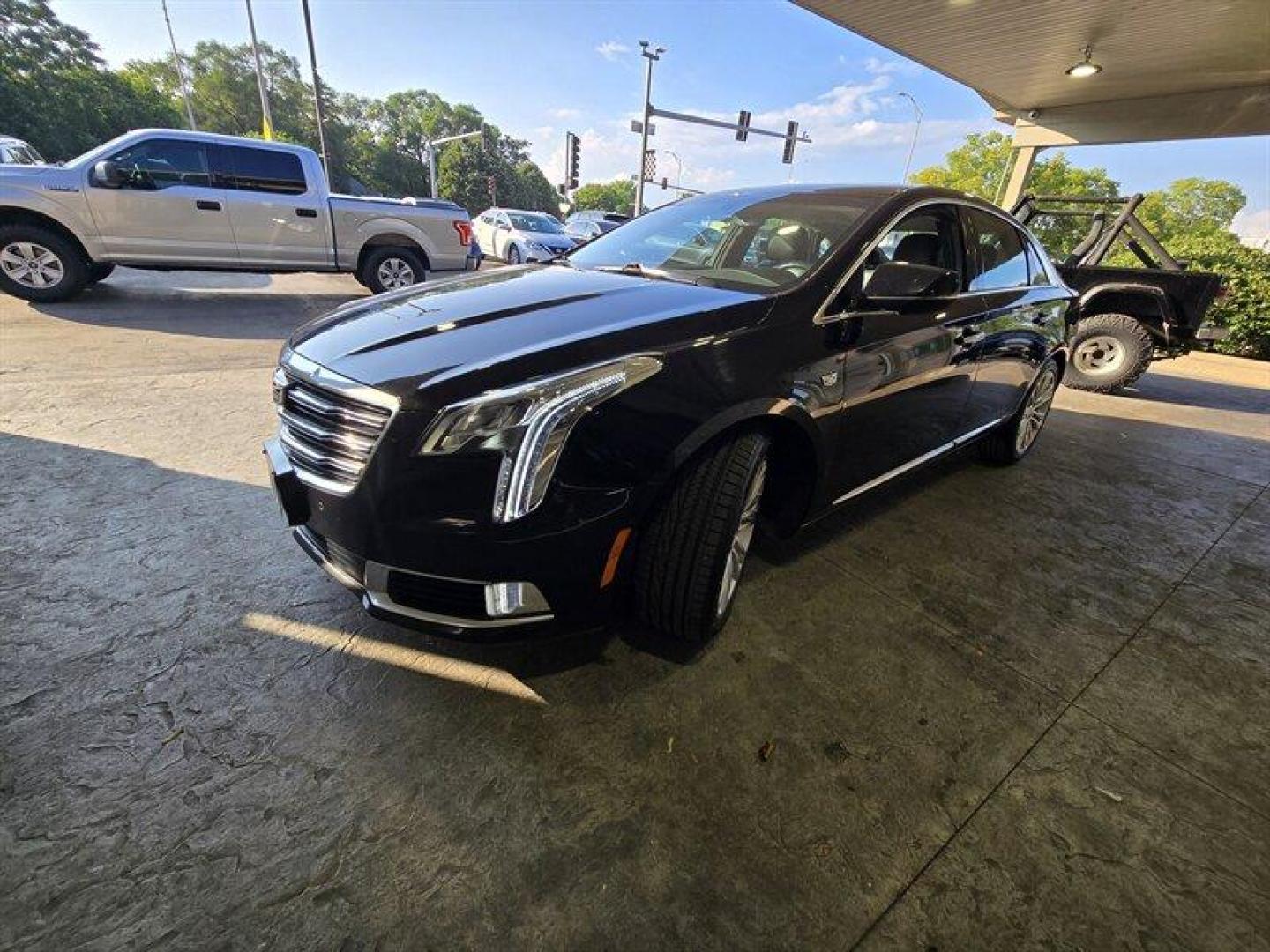 2019 Stellar Black Metallic Cadillac XTS Luxury (2G61M5S32K9) with an 3.6L V6 304hp 264ft. lbs. engine, Automatic transmission, located at 25355 Eames Street, Channahon, IL, 60410, (815) 467-1807, 41.429108, -88.228432 - Photo#9