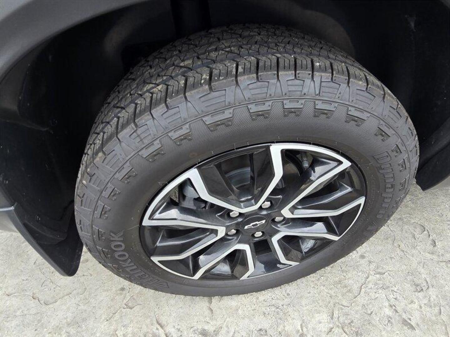 2025 Sterling Gray Metallic Chevrolet Trailblazer ACTIV (KL79MSSL5SB) with an ECOTEC 1.3L Turbo I3 155hp 174ft. lbs. engine, Automatic transmission, located at 25355 Eames Street, Channahon, IL, 60410, (815) 467-1807, 41.429108, -88.228432 - Introducing the 2025 Chevrolet Trailblazer ACTIV in a sleek Sterling Gray Metallic exterior paired with a stylish Jet Black interior adorned with Yellow Accents. This model comes equipped with a robust ECOTEC 1.3L Turbo I3 engine delivering 155hp and 174ft. lbs. of torque, offering a dynamic driving - Photo#12