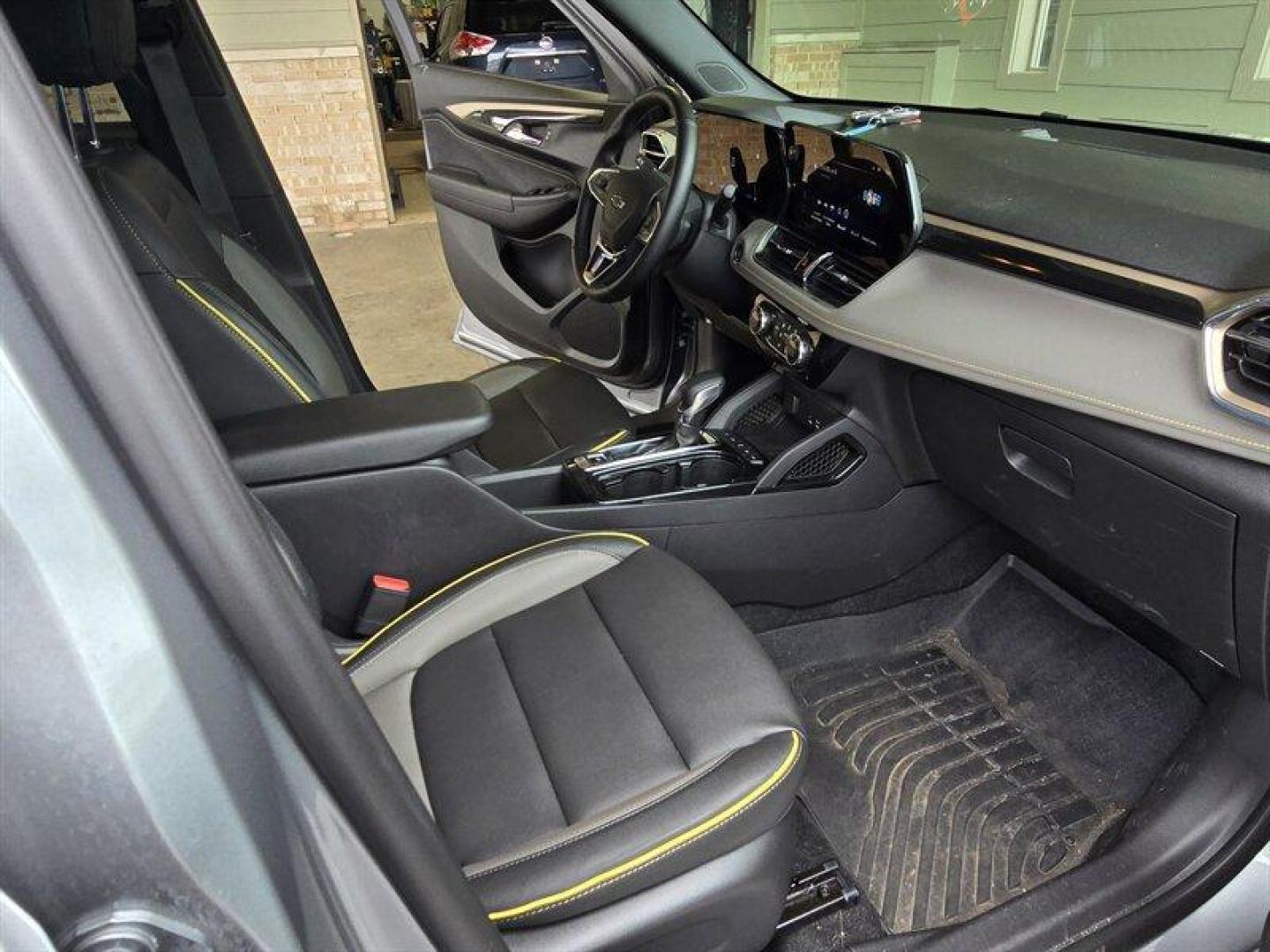 2025 Sterling Gray Metallic Chevrolet Trailblazer ACTIV (KL79MSSL5SB) with an ECOTEC 1.3L Turbo I3 155hp 174ft. lbs. engine, Automatic transmission, located at 25355 Eames Street, Channahon, IL, 60410, (815) 467-1807, 41.429108, -88.228432 - Introducing the 2025 Chevrolet Trailblazer ACTIV in a sleek Sterling Gray Metallic exterior paired with a stylish Jet Black interior adorned with Yellow Accents. This model comes equipped with a robust ECOTEC 1.3L Turbo I3 engine delivering 155hp and 174ft. lbs. of torque, offering a dynamic driving - Photo#17