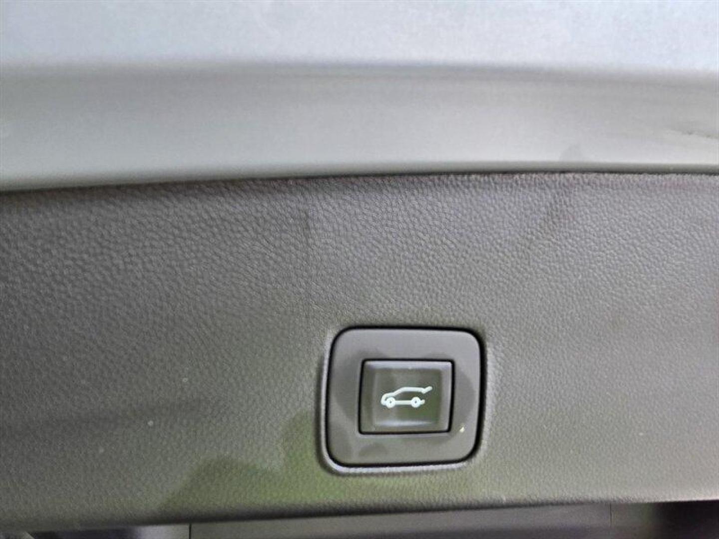 2025 Sterling Gray Metallic Chevrolet Trailblazer ACTIV (KL79MSSL5SB) with an ECOTEC 1.3L Turbo I3 155hp 174ft. lbs. engine, Automatic transmission, located at 25355 Eames Street, Channahon, IL, 60410, (815) 467-1807, 41.429108, -88.228432 - Introducing the 2025 Chevrolet Trailblazer ACTIV in a sleek Sterling Gray Metallic exterior paired with a stylish Jet Black interior adorned with Yellow Accents. This model comes equipped with a robust ECOTEC 1.3L Turbo I3 engine delivering 155hp and 174ft. lbs. of torque, offering a dynamic driving - Photo#22