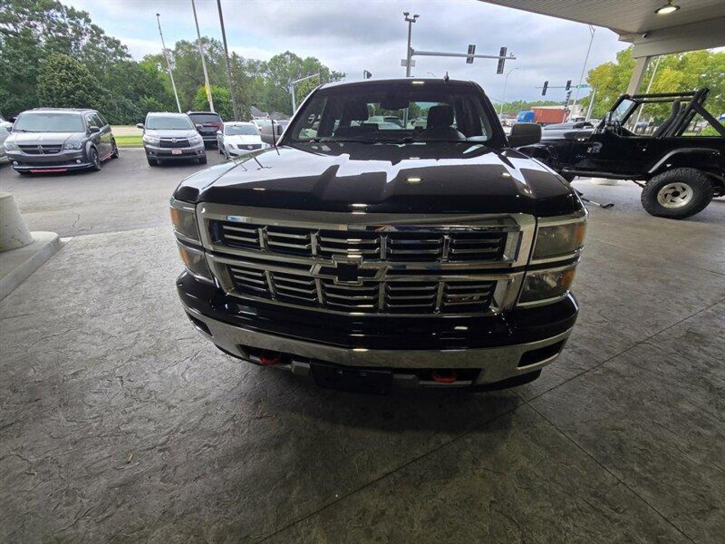 2014 Black Chevrolet Silverado 1500 LT LT2 (3GCUKREC4EG) with an EcoTec3 5.3L Flex Fuel V8 355hp 383ft. lbs. engine, Automatic transmission, located at 25355 Eames Street, Channahon, IL, 60410, (815) 467-1807, 41.429108, -88.228432 - This 2014 Chevrolet Silverado 1500 LT comes equipped with a powerful EcoTec3 5.3L Flex Fuel V8 engine, delivering 355 horsepower and 383 lb-ft of torque. The exterior is finished in a sleek Black color, complemented by a stylish Jet Black interior. This truck is in excellent overall condition, ready - Photo#12