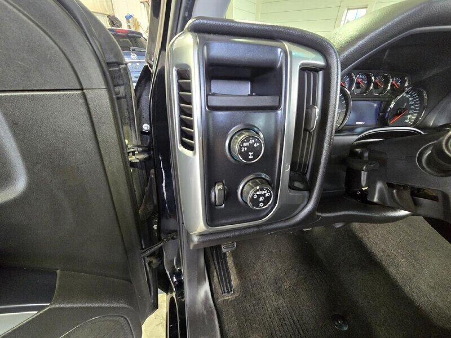 2014 Black Chevrolet Silverado 1500 LT LT2 (3GCUKREC4EG) with an EcoTec3 5.3L Flex Fuel V8 355hp 383ft. lbs. engine, Automatic transmission, located at 25355 Eames Street, Channahon, IL, 60410, (815) 467-1807, 41.429108, -88.228432 - This 2014 Chevrolet Silverado 1500 LT comes equipped with a powerful EcoTec3 5.3L Flex Fuel V8 engine, delivering 355 horsepower and 383 lb-ft of torque. The exterior is finished in a sleek Black color, complemented by a stylish Jet Black interior. This truck is in excellent overall condition, ready - Photo#19