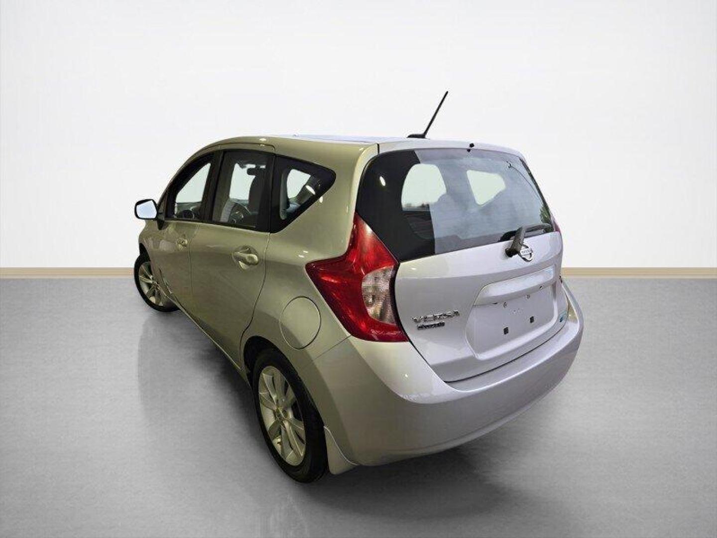 2014 Silver Nissan Versa Note SV (3N1CE2CP5EL) with an 1.6L I4 109hp 107ft. lbs. engine, Automatic transmission, located at 25355 Eames Street, Channahon, IL, 60410, (815) 467-1807, 41.429108, -88.228432 - Looking for a sassy little ride that's big on style and savings? Check out this 2014 Nissan Versa Note SL with a peppy 1.6L I4 engine that's ready to zip through traffic like a boss. With only 18,000 miles on the odometer (that's less than 2,000 miles per year, honey!), this baby is practically bran - Photo#4