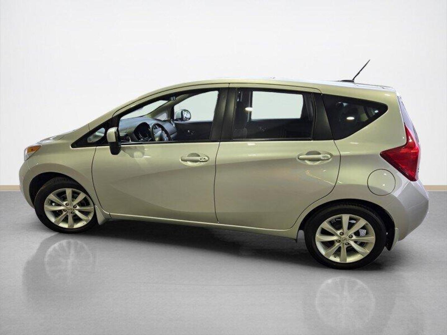2014 Silver Nissan Versa Note SV (3N1CE2CP5EL) with an 1.6L I4 109hp 107ft. lbs. engine, Automatic transmission, located at 25355 Eames Street, Channahon, IL, 60410, (815) 467-1807, 41.429108, -88.228432 - Looking for a sassy little ride that's big on style and savings? Check out this 2014 Nissan Versa Note SL with a peppy 1.6L I4 engine that's ready to zip through traffic like a boss. With only 18,000 miles on the odometer (that's less than 2,000 miles per year, honey!), this baby is practically bran - Photo#5