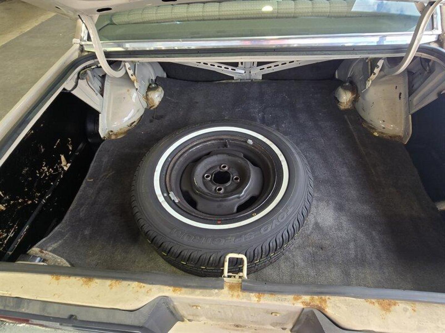1981 Tan Ford Grenada (1FABP26D3BG) with an 4.2 engine, located at 25355 Eames Street, Channahon, IL, 60410, (815) 467-1807, 41.429108, -88.228432 - Step back in time with this vintage 1981 Ford Grenada! Powered by a trusty 4.2-liter engine, this beauty is a blast from the past with features straight out of the factory. Picture yourself cruising down the road in style with its classic design and retro vibes. Now, let's talk about the factory de - Photo#29