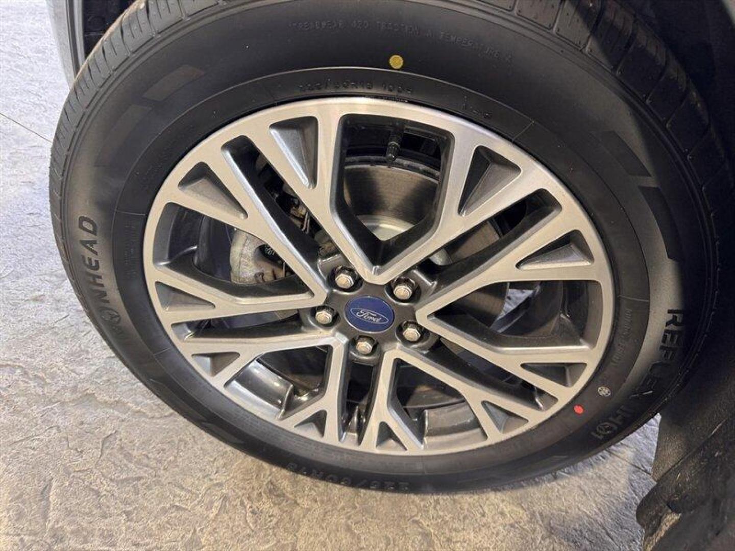 2020 Magnetic Ford Escape SEL (1FMCU9H62LU) with an EcoBoost 1.5L Turbo I3 181hp 190ft. lbs. engine, Automatic transmission, located at 25355 Eames Street, Channahon, IL, 60410, (815) 467-1807, 41.429108, -88.228432 - Introducing the sleek and versatile 2020 Ford Escape SEL! This beauty is equipped with a powerful EcoBoost 1.5L Turbo I3 engine, delivering a smooth 181hp and 190ft. lbs. of torque for an exhilarating driving experience. Step inside and you'll find a host of factory default features designed to ele - Photo#8