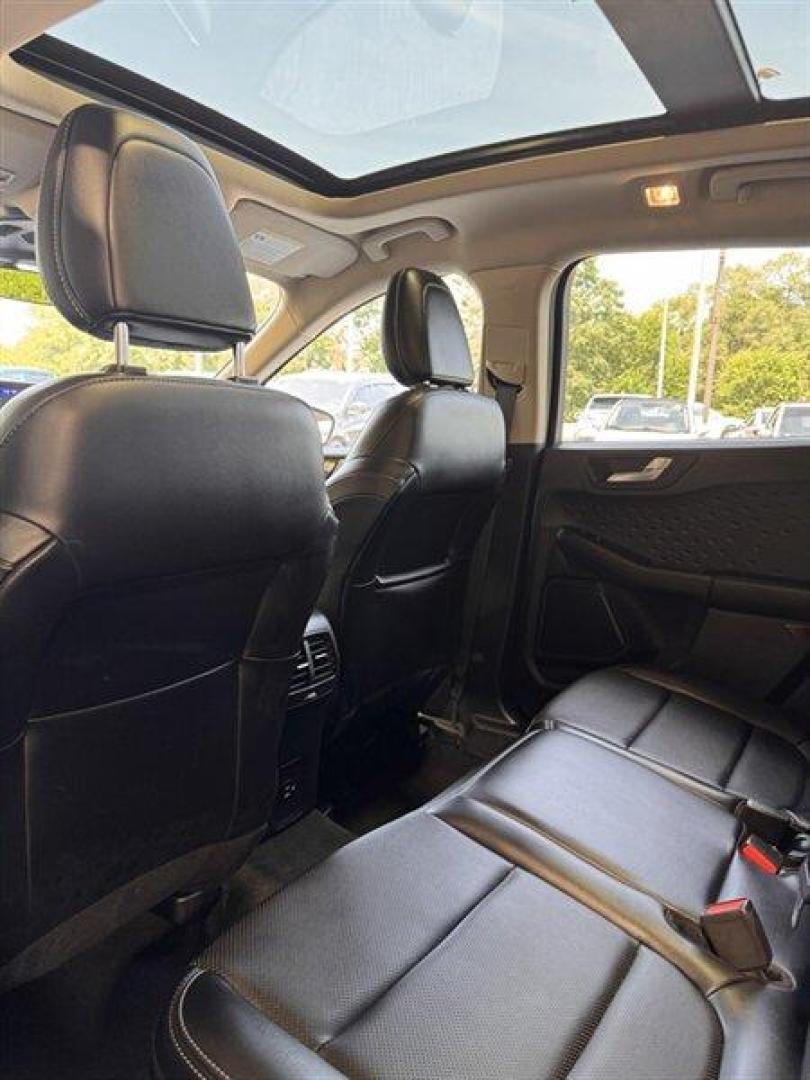 2020 Magnetic Ford Escape SEL (1FMCU9H62LU) with an EcoBoost 1.5L Turbo I3 181hp 190ft. lbs. engine, Automatic transmission, located at 25355 Eames Street, Channahon, IL, 60410, (815) 467-1807, 41.429108, -88.228432 - Introducing the sleek and versatile 2020 Ford Escape SEL! This beauty is equipped with a powerful EcoBoost 1.5L Turbo I3 engine, delivering a smooth 181hp and 190ft. lbs. of torque for an exhilarating driving experience. Step inside and you'll find a host of factory default features designed to ele - Photo#16