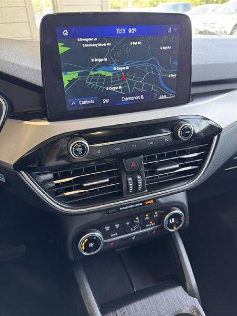 2020 Magnetic Ford Escape SEL (1FMCU9H62LU) with an EcoBoost 1.5L Turbo I3 181hp 190ft. lbs. engine, Automatic transmission, located at 25355 Eames Street, Channahon, IL, 60410, (815) 467-1807, 41.429108, -88.228432 - Introducing the sleek and versatile 2020 Ford Escape SEL! This beauty is equipped with a powerful EcoBoost 1.5L Turbo I3 engine, delivering a smooth 181hp and 190ft. lbs. of torque for an exhilarating driving experience. Step inside and you'll find a host of factory default features designed to ele - Photo#19