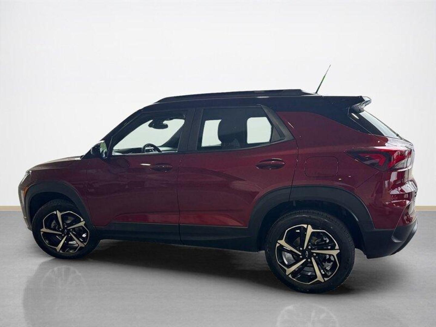 2022 Crimson Metallic Chevrolet Trailblazer RS (KL79MUSL2NB) with an ECOTEC 1.3L Turbo I3 155hp 174ft. lbs. engine, Automatic transmission, located at 25355 Eames Street, Channahon, IL, 60410, (815) 467-1807, 41.429108, -88.228432 - Buckle up and get ready to turn heads in the 2022 Chevrolet Trailblazer RS! This feisty crossover is packed with attitude and style, starting with its eye-catching Crimson Metallic exterior that demands attention on the road. Under the hood, you'll find a zippy ECOTEC 1.3L Turbo I3 engine deliverin - Photo#5