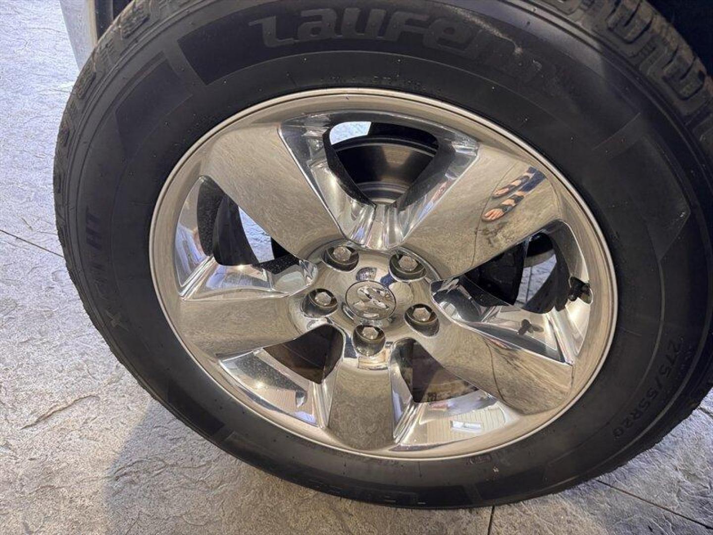 2017 Blue Streak Pearl Coat RAM 1500 Big Horn (1C6RR7LG1HS) with an 3.6L Flex Fuel V6 305hp 269ft. lbs. engine, Automatic transmission, located at 25355 Eames Street, Channahon, IL, 60410, (815) 467-1807, 41.429108, -88.228432 - Behold the magnificent 2017 RAM 1500 SLT, a true marvel of engineering and design! This extraordinary vehicle is equipped with a robust 3.6L Flex Fuel V6 engine, delivering an impressive 305 horsepower and 269 ft. lbs. of torque, ensuring a thrilling driving experience like no other. Step inside th - Photo#8
