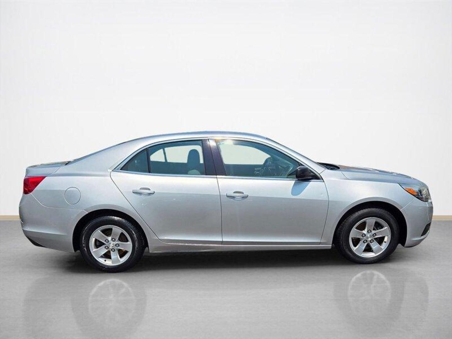 2016 Silver Ice Metallic Chevrolet Malibu Limited 1FL (1G11A5SAXGU) with an 2.5L I4 197hp 192ft. lbs. engine, Automatic transmission, located at 25355 Eames Street, Channahon, IL, 60410, (815) 467-1807, 41.429108, -88.228432 - ** TRADE IN WHOLESALE SPECIAL SOLD AS-IS, HAS BODY DAMAGE, ABS AND TRACTION LIGHT ON. ** This 2016 Chevrolet Malibu Limited 1FL comes equipped with a reliable 2.5L I4 engine that delivers 197hp and 192ft. lbs. of torque. The factory default features of this sedan include a spacious and comfortable J - Photo#1